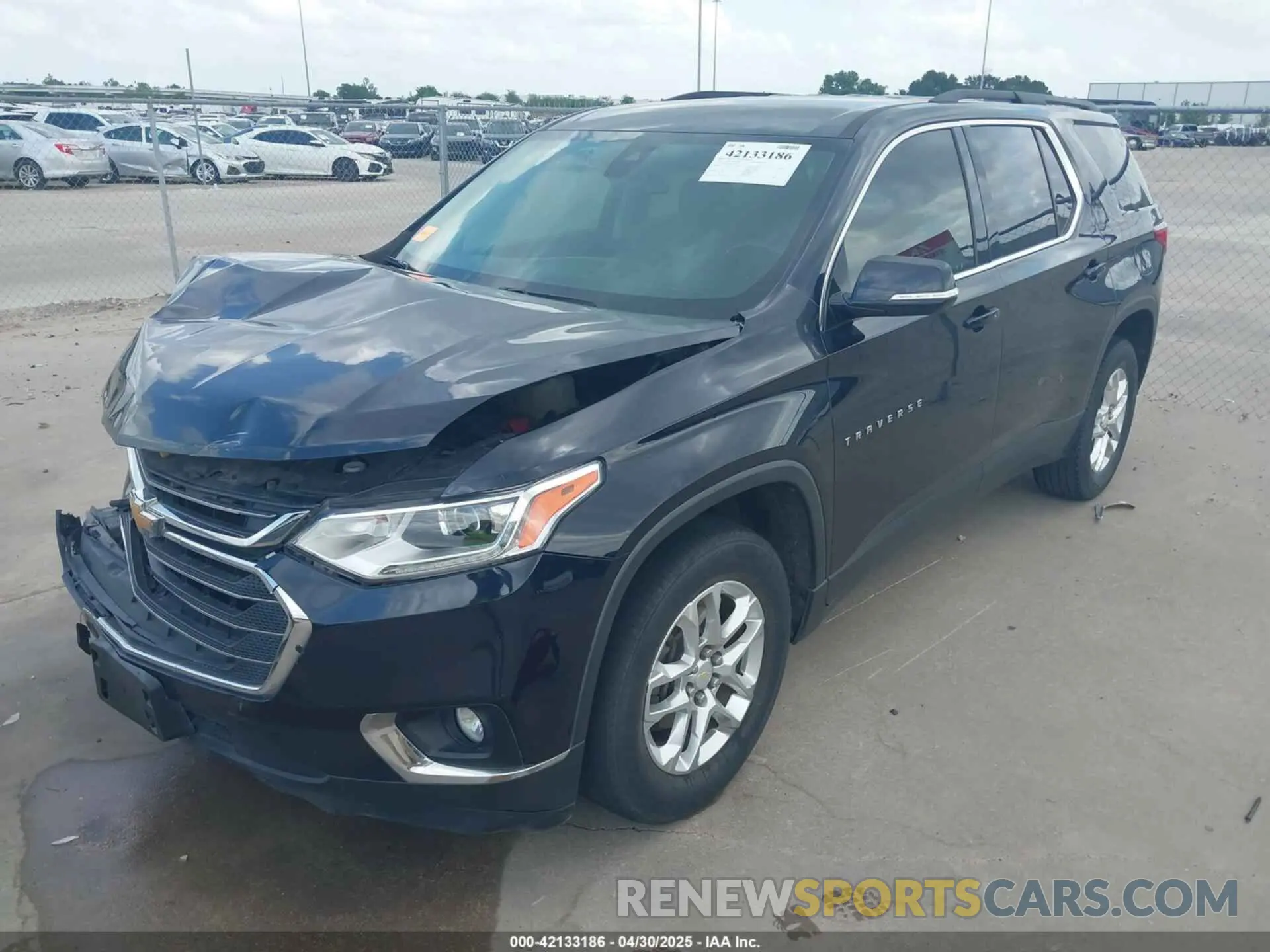2 Photograph of a damaged car 1GNERGKW7LJ153664 CHEVROLET TRAVERSE 2020