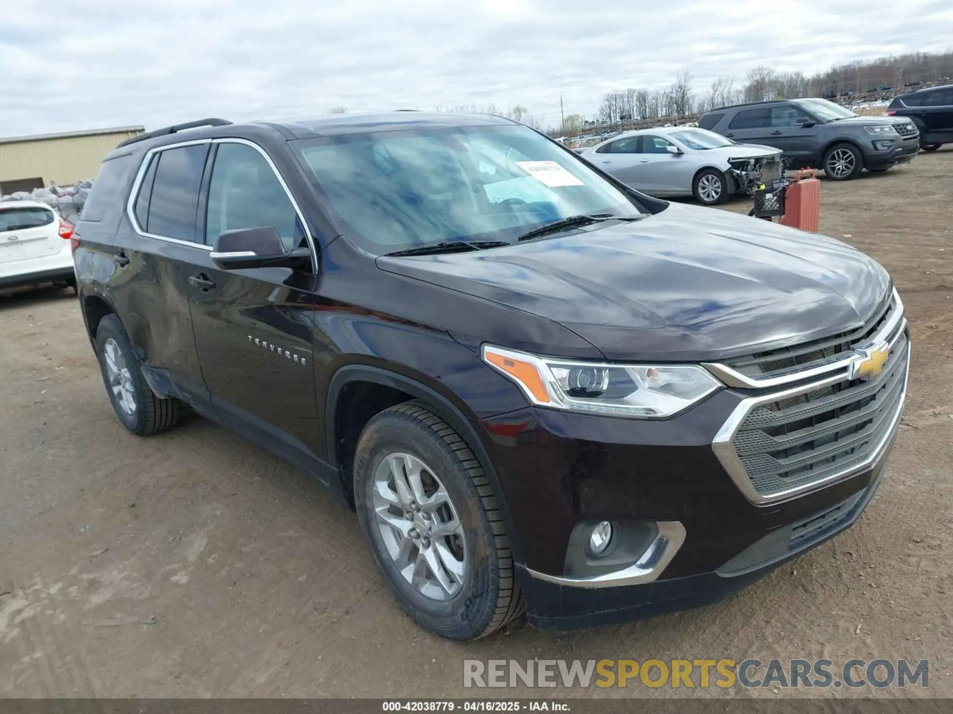 1 Photograph of a damaged car 1GNERGKW7LJ162655 CHEVROLET TRAVERSE 2020
