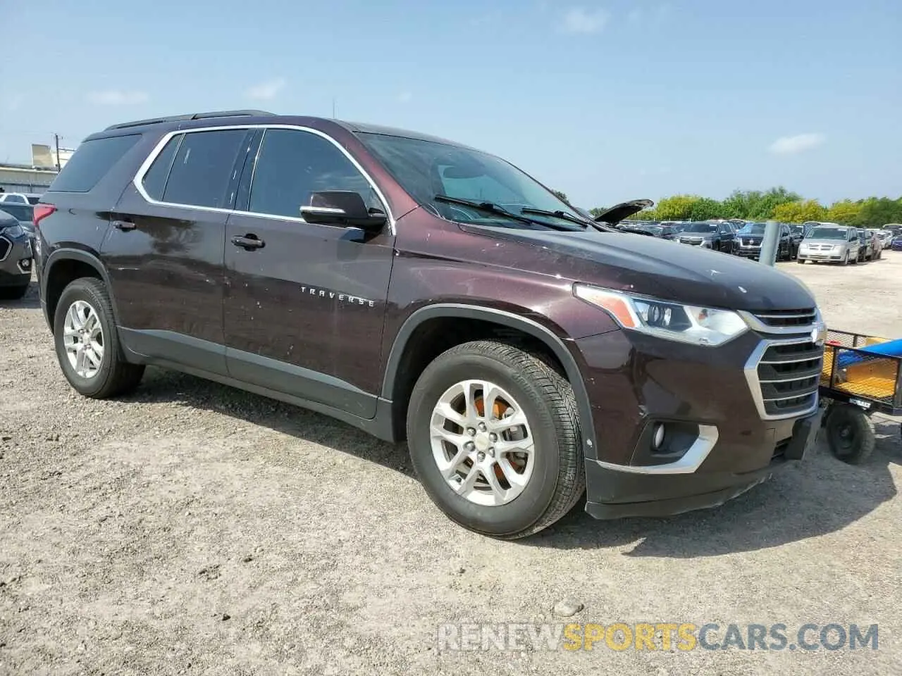 4 Фотография поврежденного автомобиля 1GNERGKW7LJ175339 CHEVROLET TRAVERSE 2020