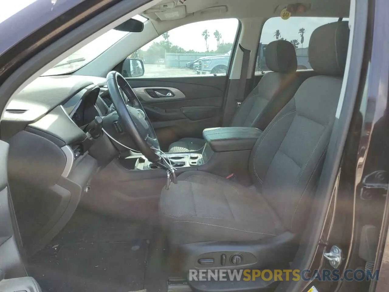 7 Фотография поврежденного автомобиля 1GNERGKW7LJ175339 CHEVROLET TRAVERSE 2020