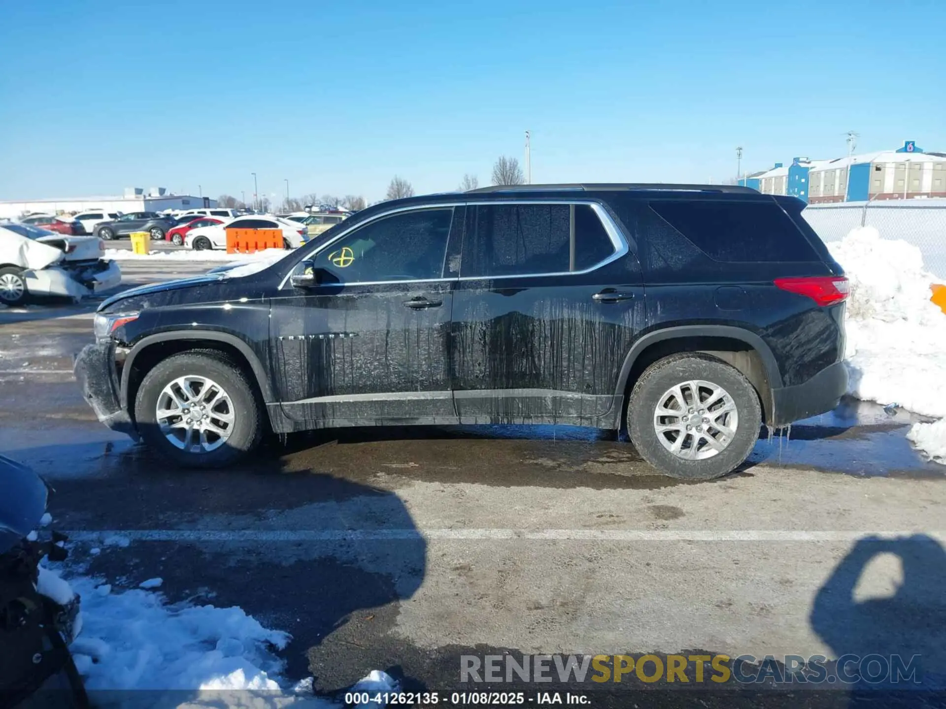 14 Photograph of a damaged car 1GNERGKW7LJ191671 CHEVROLET TRAVERSE 2020