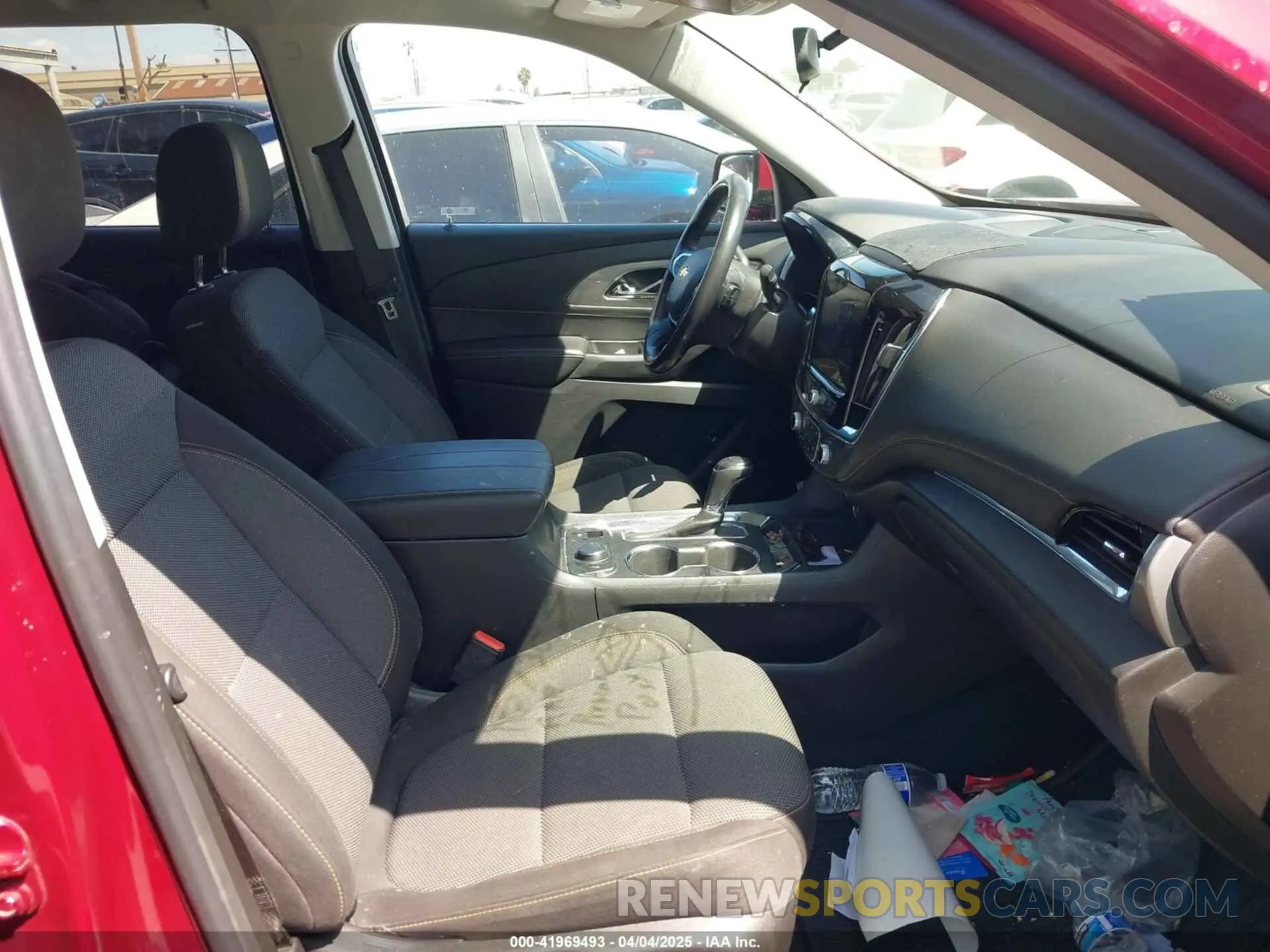 5 Фотография поврежденного автомобиля 1GNERGKW7LJ256535 CHEVROLET TRAVERSE 2020