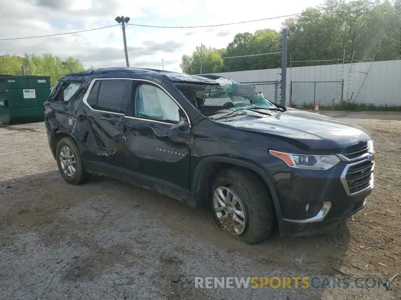 4 Photograph of a damaged car 1GNERGKW8LJ121807 CHEVROLET TRAVERSE 2020