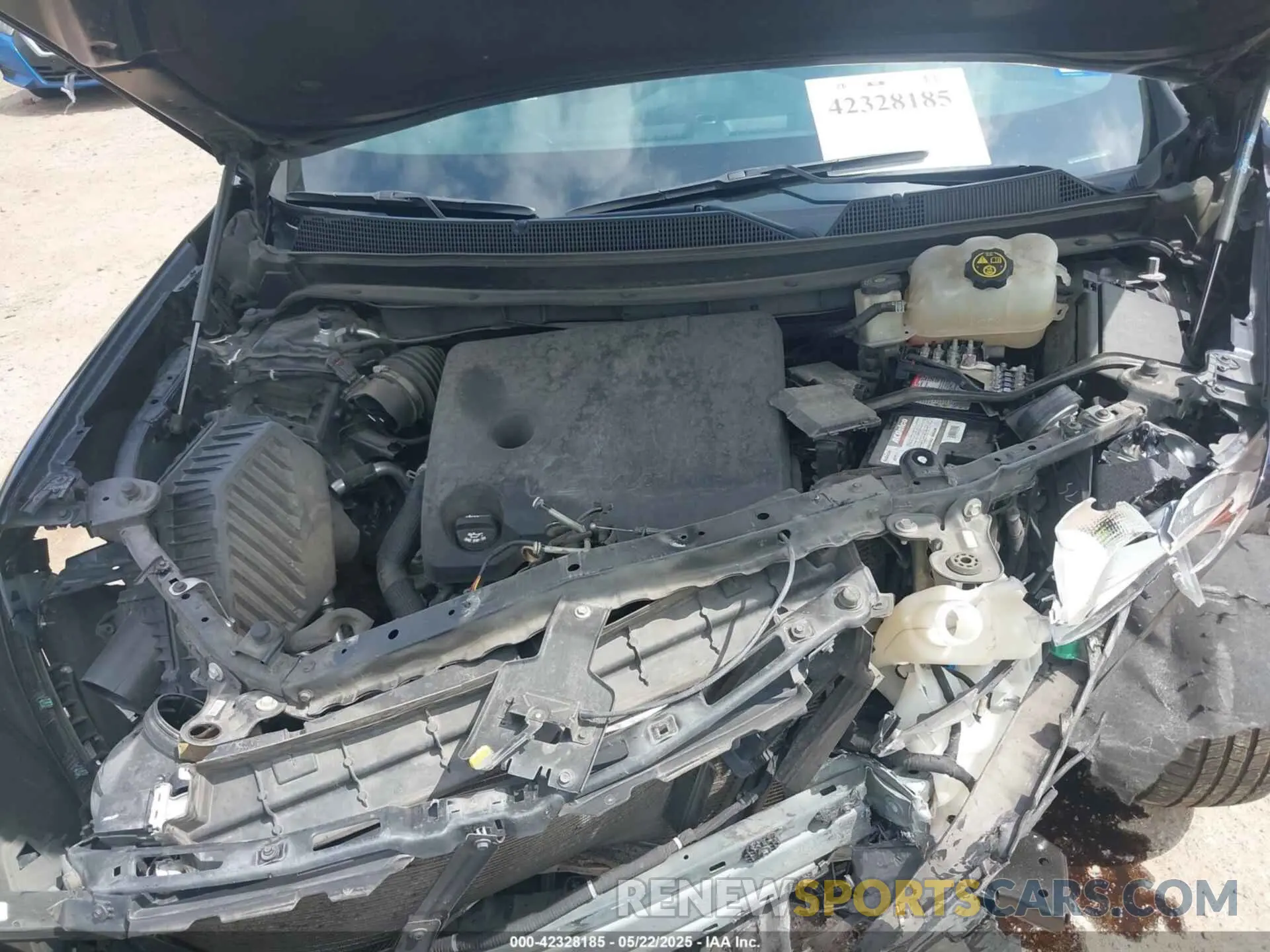 10 Photograph of a damaged car 1GNERGKW8LJ137974 CHEVROLET TRAVERSE 2020