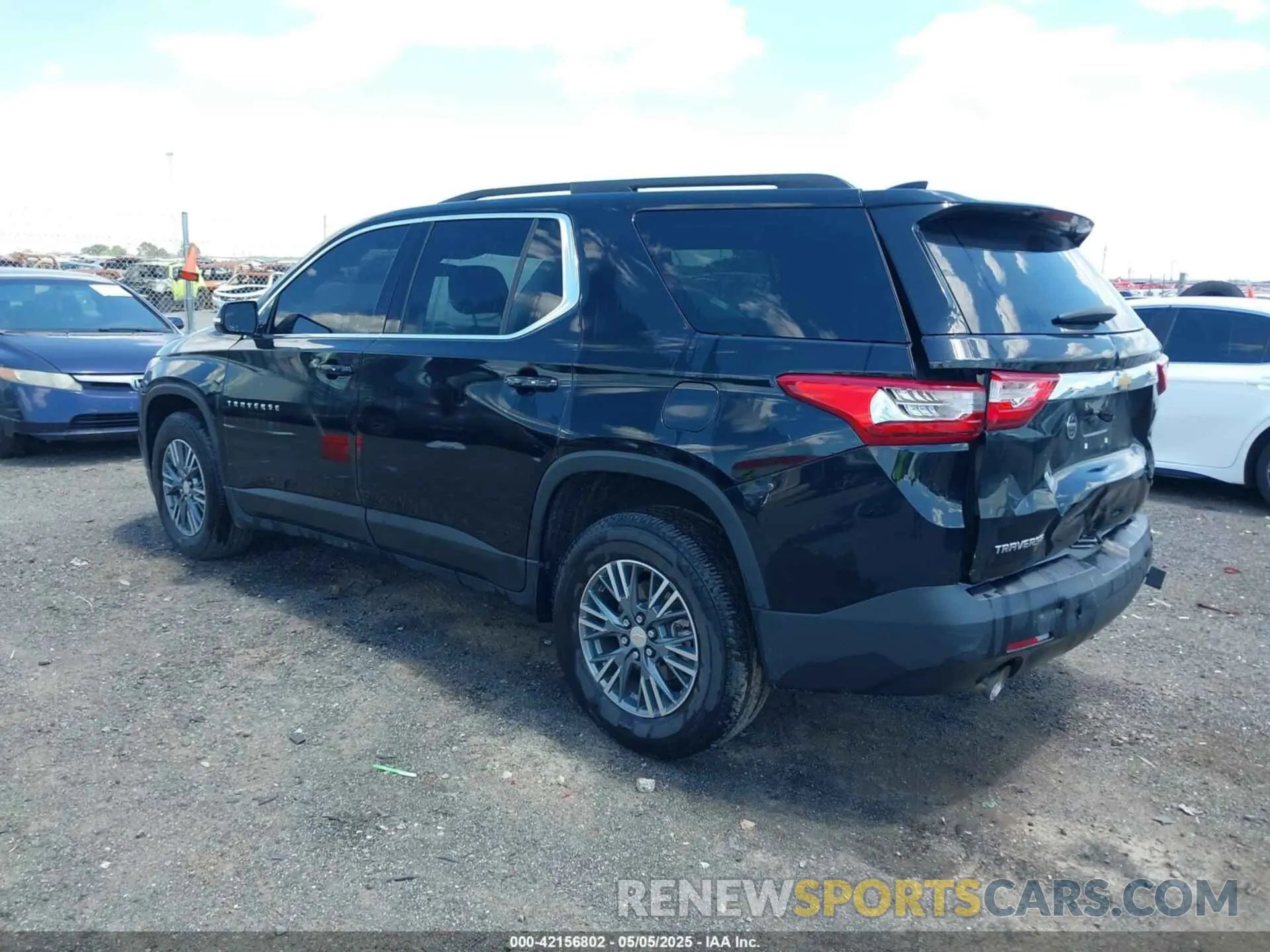 3 Фотография поврежденного автомобиля 1GNERGKW8LJ297126 CHEVROLET TRAVERSE 2020