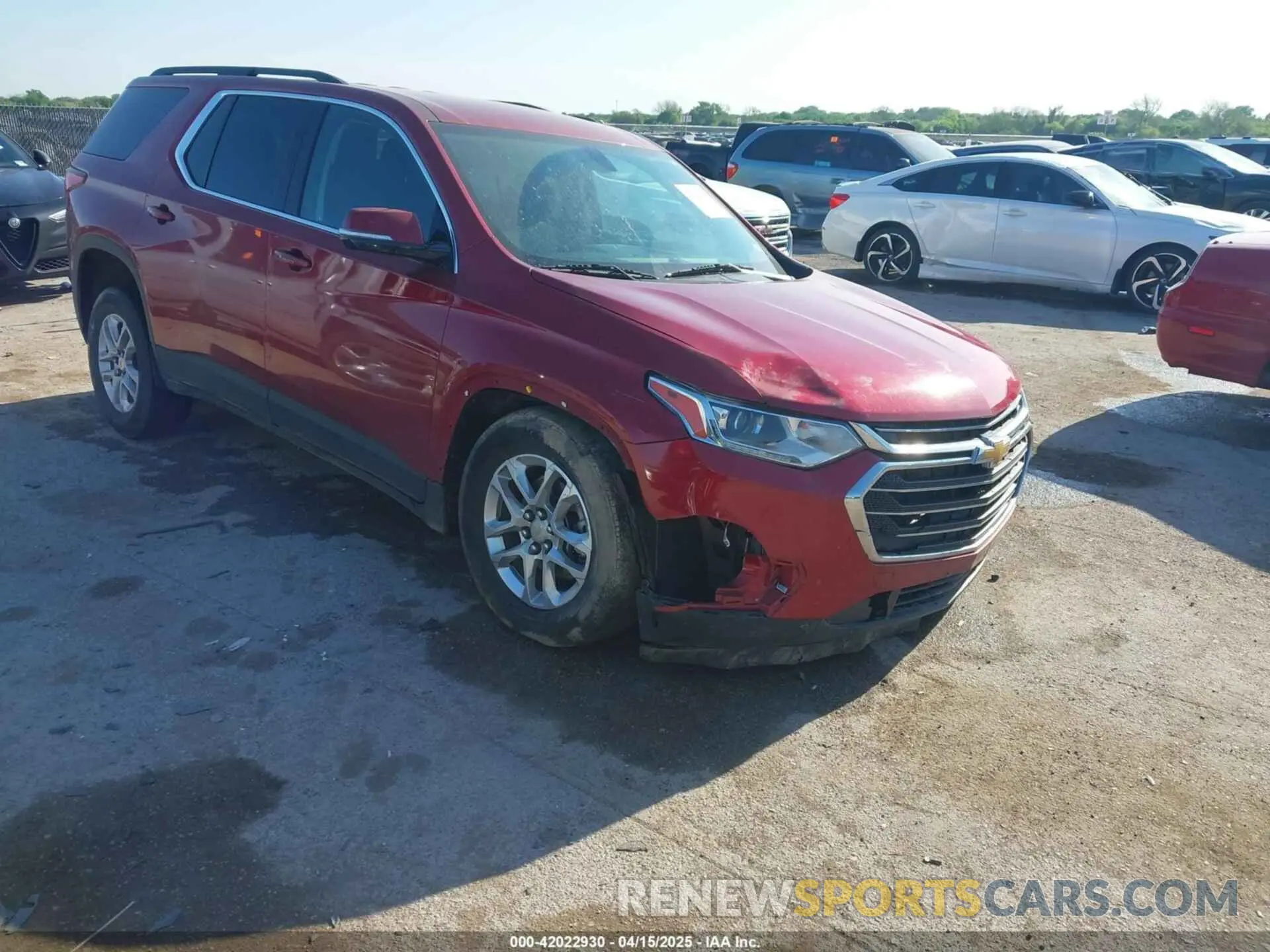 1 Фотография поврежденного автомобиля 1GNERGKW9LJ309932 CHEVROLET TRAVERSE 2020
