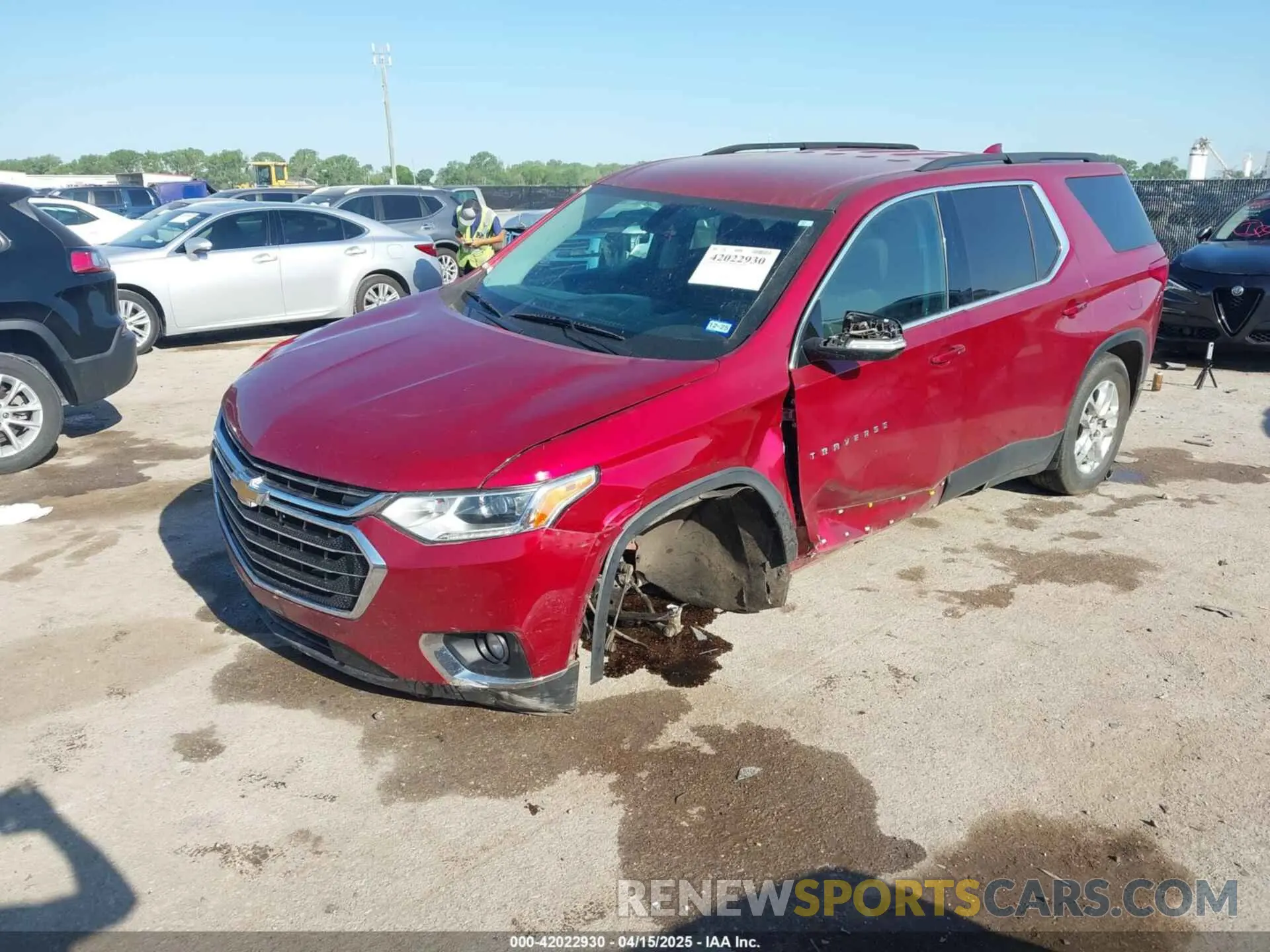 2 Фотография поврежденного автомобиля 1GNERGKW9LJ309932 CHEVROLET TRAVERSE 2020