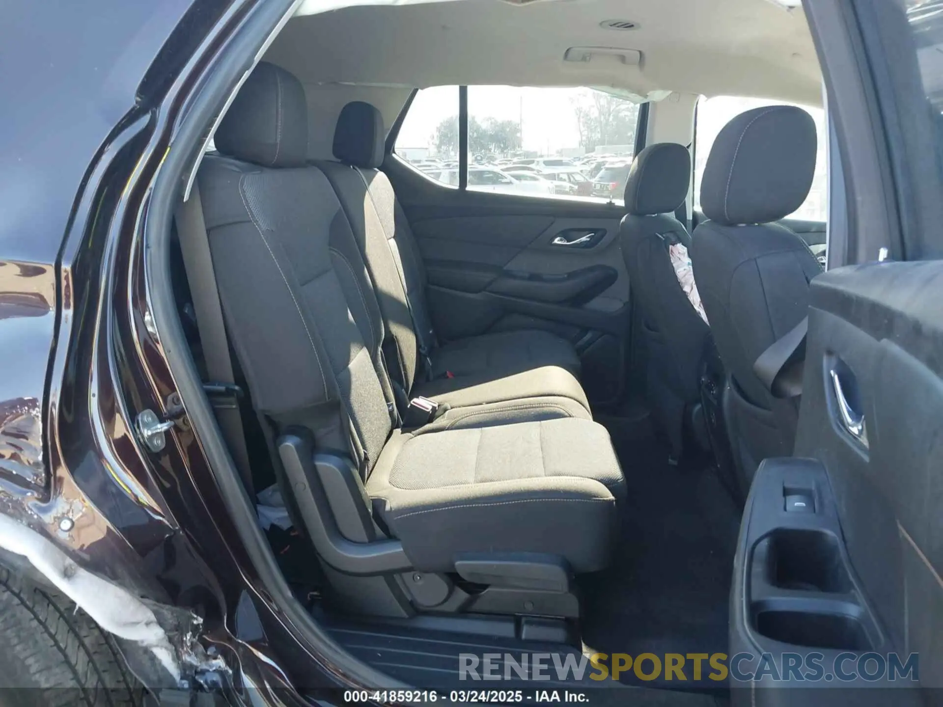 8 Фотография поврежденного автомобиля 1GNERGKW9LJ319473 CHEVROLET TRAVERSE 2020