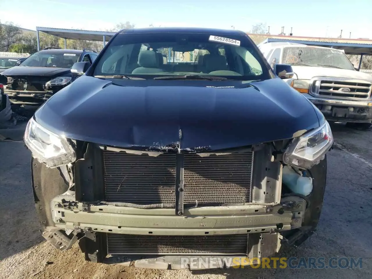 5 Photograph of a damaged car 1GNERGKWXLJ145610 CHEVROLET TRAVERSE 2020