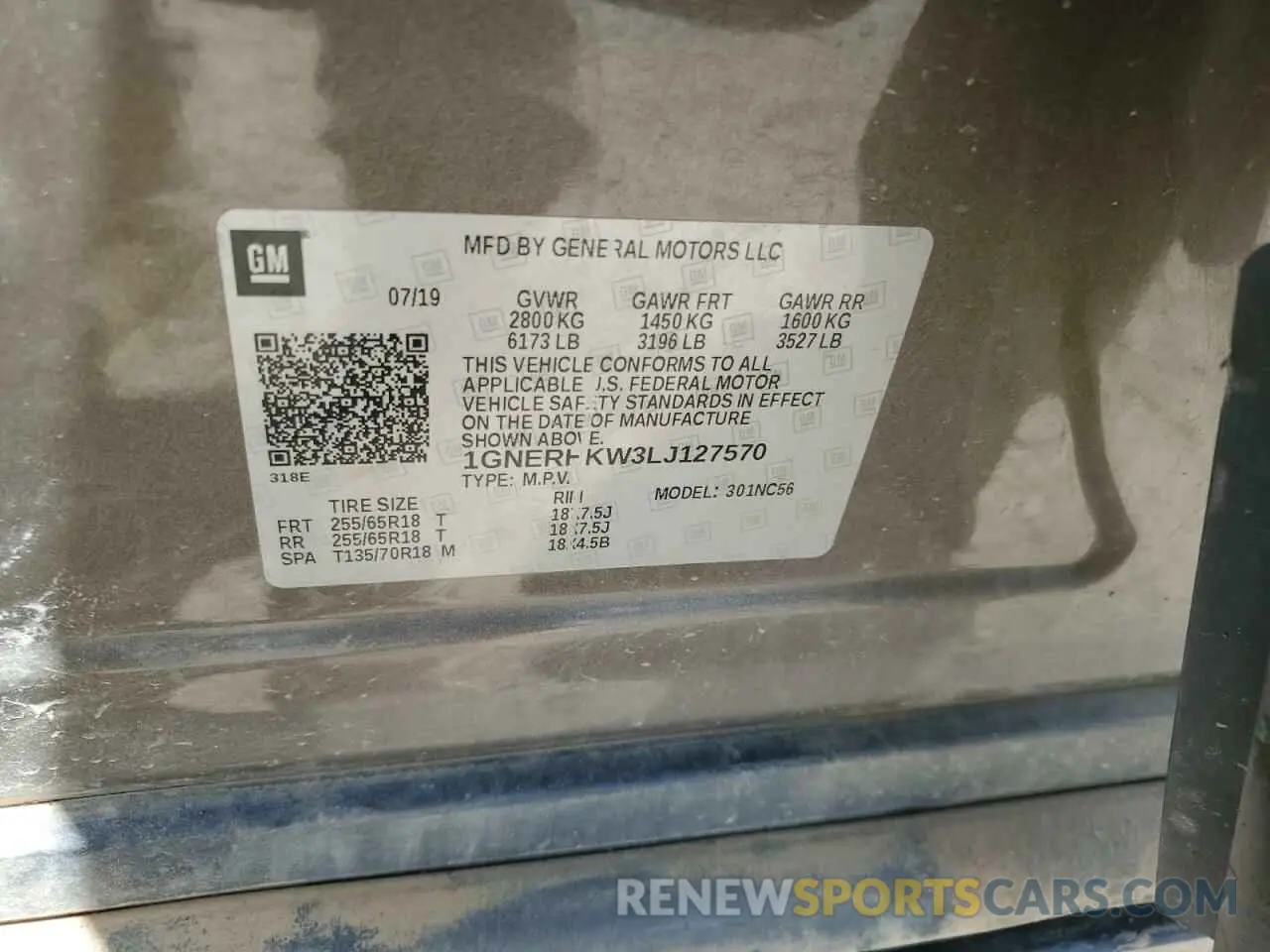12 Photograph of a damaged car 1GNERHKW3LJ127570 CHEVROLET TRAVERSE 2020
