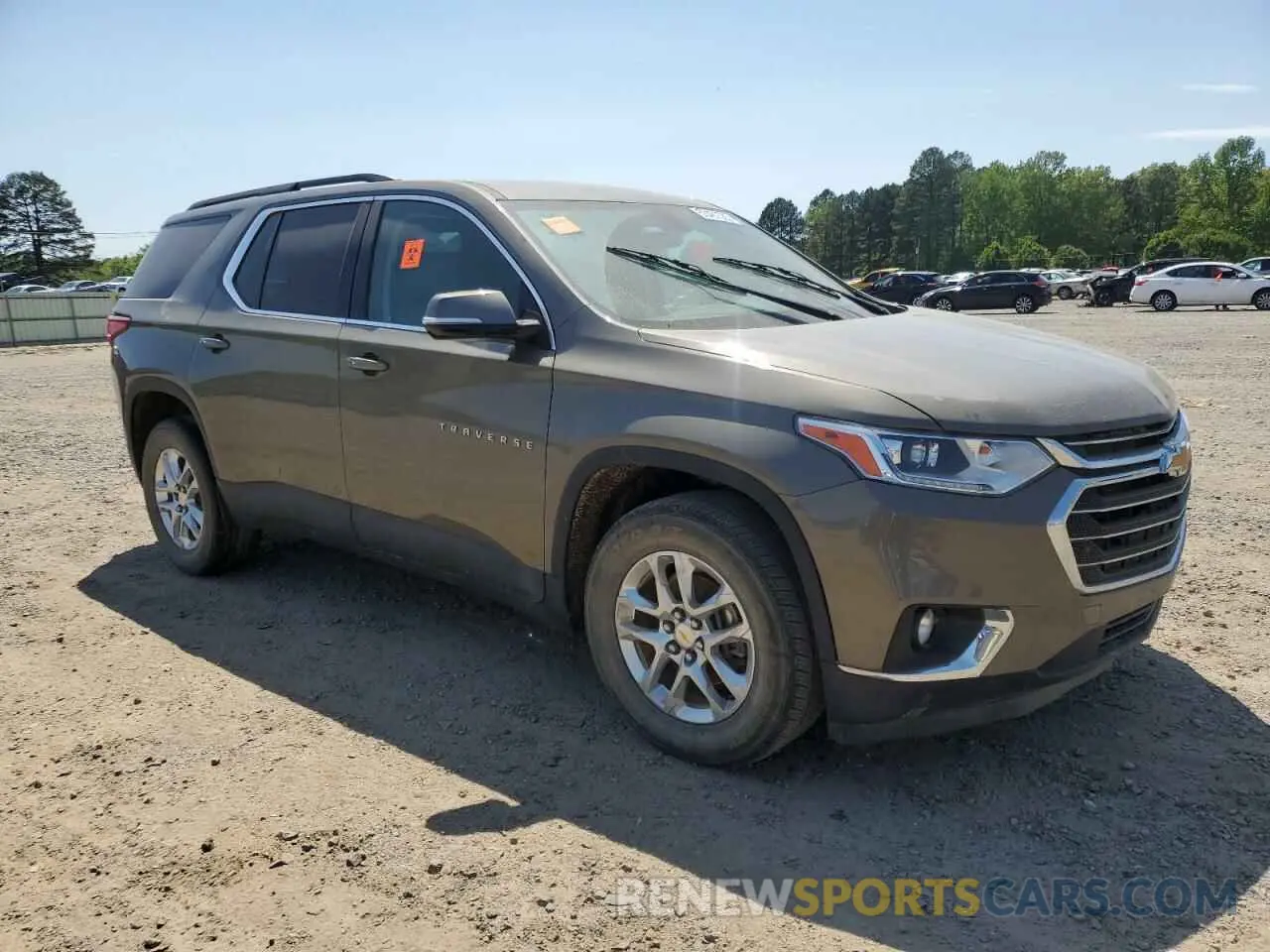 4 Photograph of a damaged car 1GNERHKW3LJ127570 CHEVROLET TRAVERSE 2020