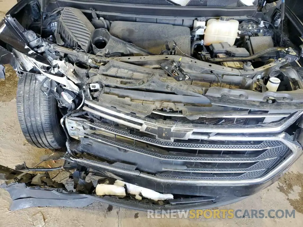 12 Photograph of a damaged car 1GNERHKW3LJ220086 CHEVROLET TRAVERSE 2020