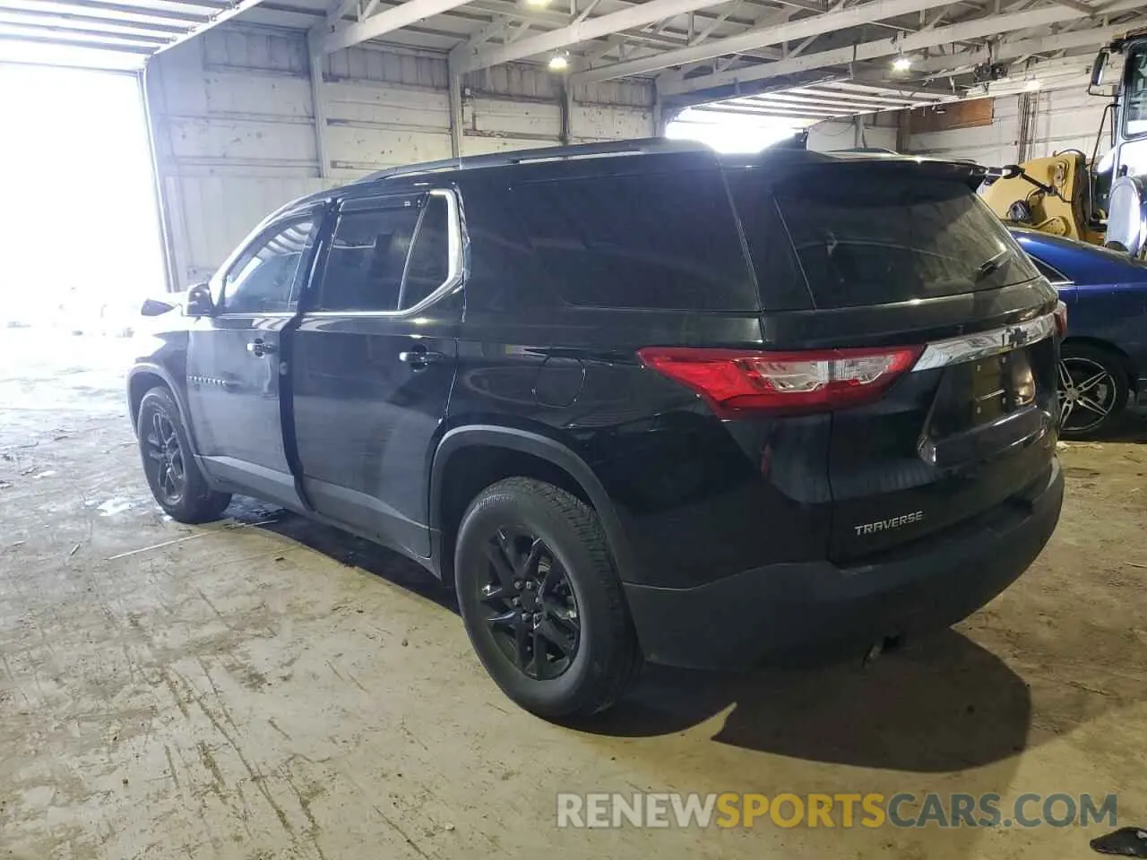 2 Photograph of a damaged car 1GNERHKW3LJ220086 CHEVROLET TRAVERSE 2020