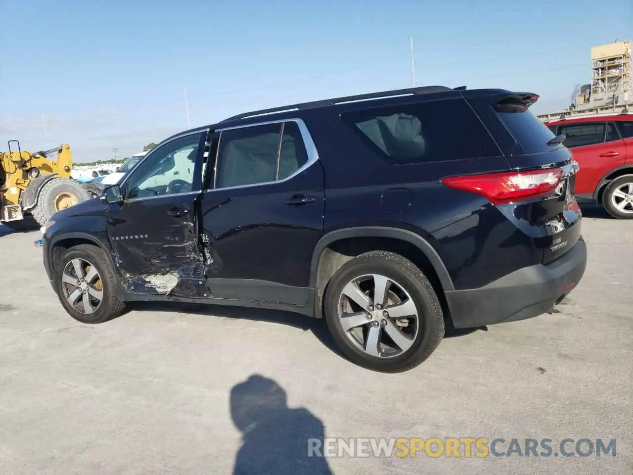 2 Фотография поврежденного автомобиля 1GNERHKW4LJ129571 CHEVROLET TRAVERSE 2020