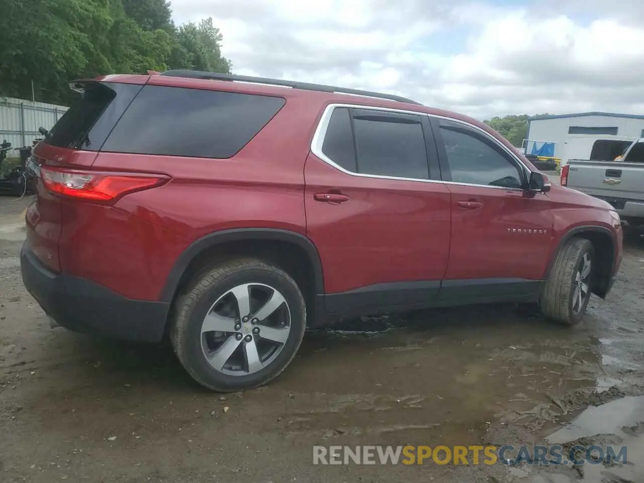 3 Photograph of a damaged car 1GNERHKW4LJ273654 CHEVROLET TRAVERSE 2020