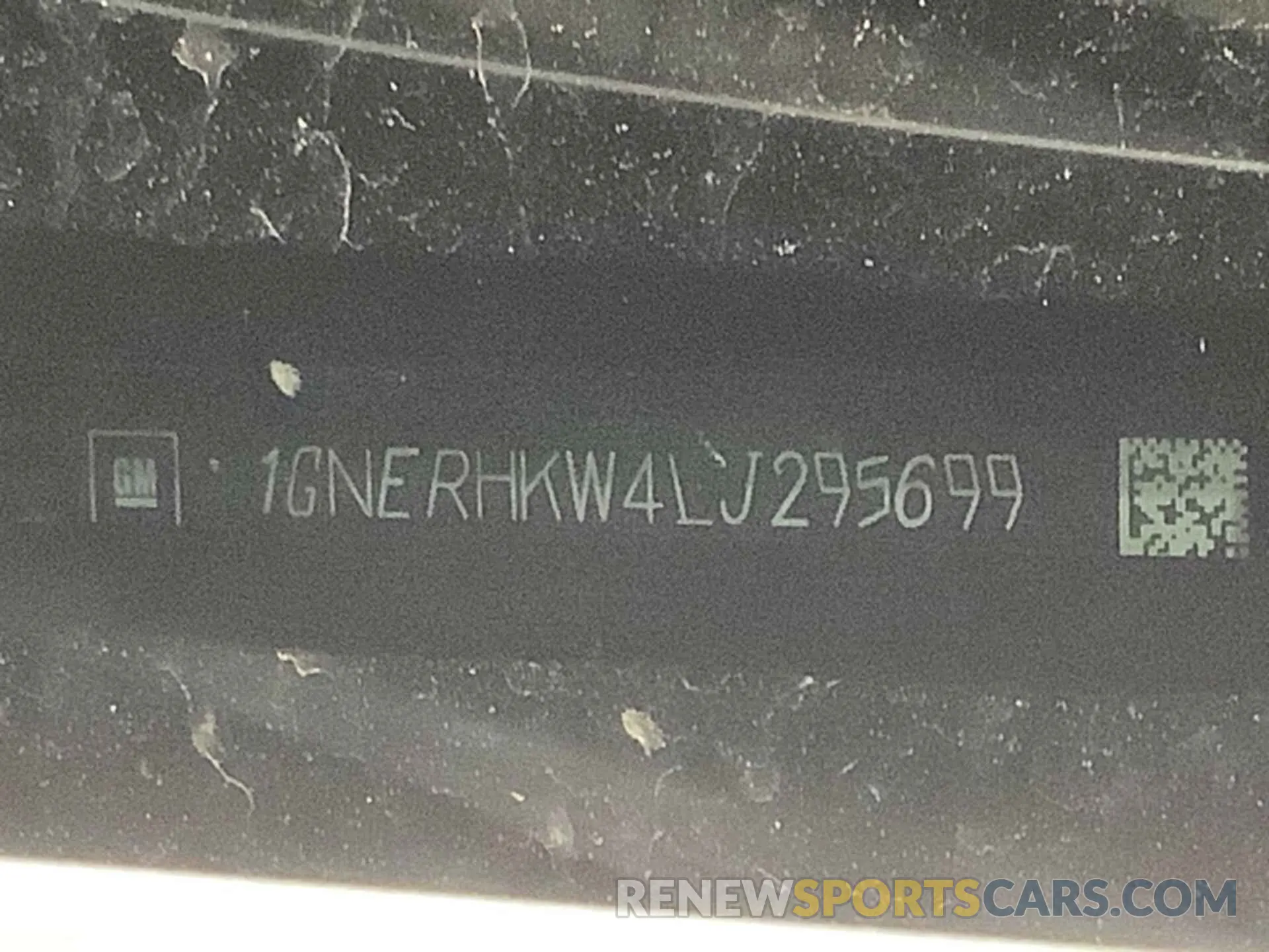 7 Photograph of a damaged car 1GNERHKW4LJ295699 CHEVROLET TRAVERSE 2020