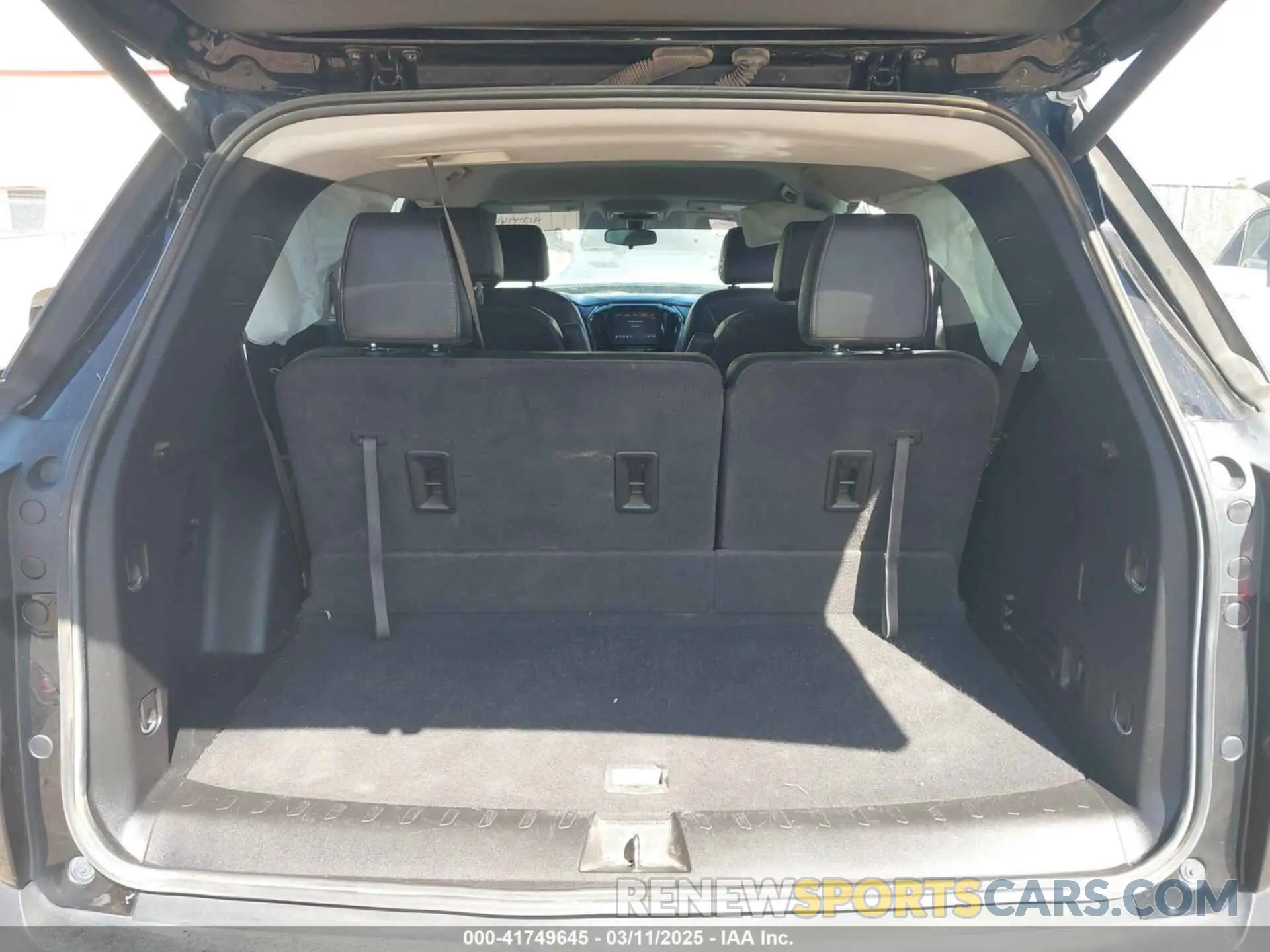 17 Фотография поврежденного автомобиля 1GNERHKW6LJ164337 CHEVROLET TRAVERSE 2020
