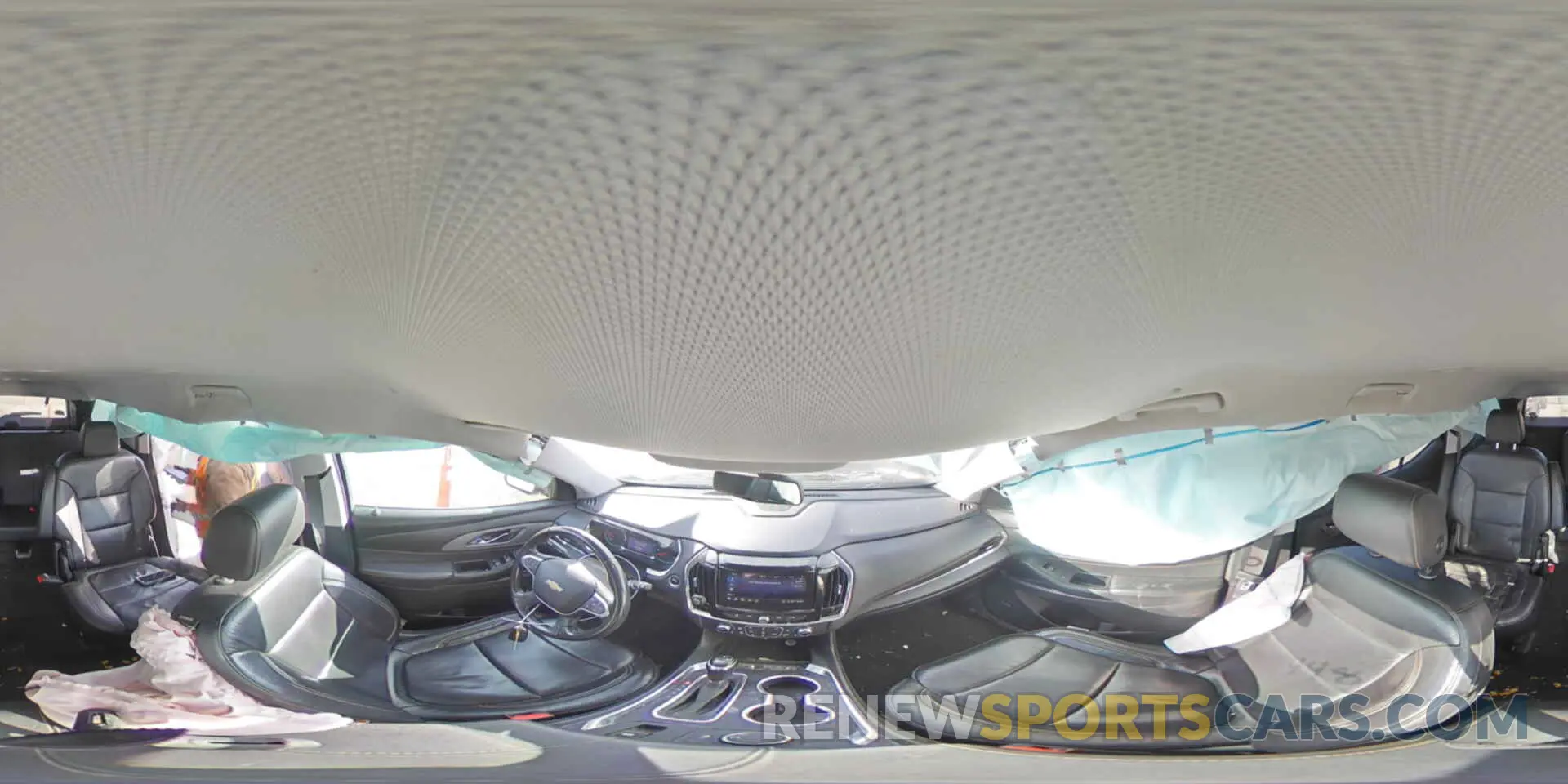 13 Photograph of a damaged car 1GNERHKWXLJ225348 CHEVROLET TRAVERSE 2020