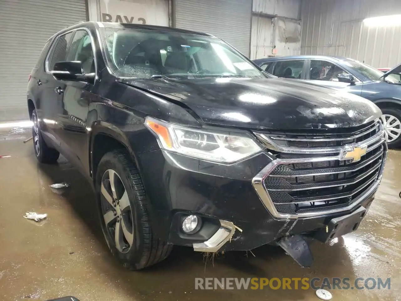 4 Photograph of a damaged car 1GNERHKWXLJ234891 CHEVROLET TRAVERSE 2020