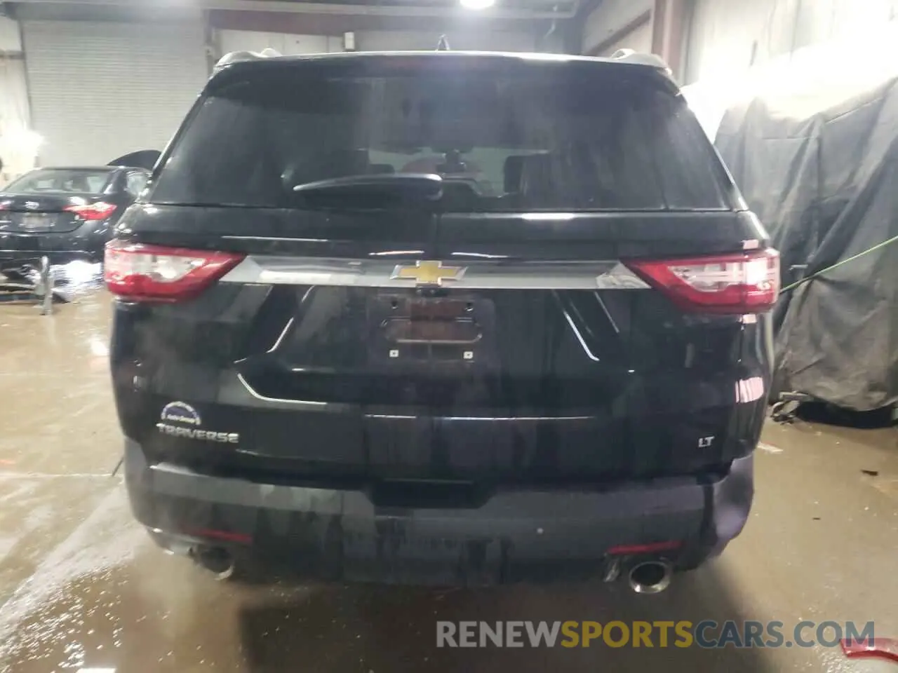 6 Photograph of a damaged car 1GNERHKWXLJ234891 CHEVROLET TRAVERSE 2020