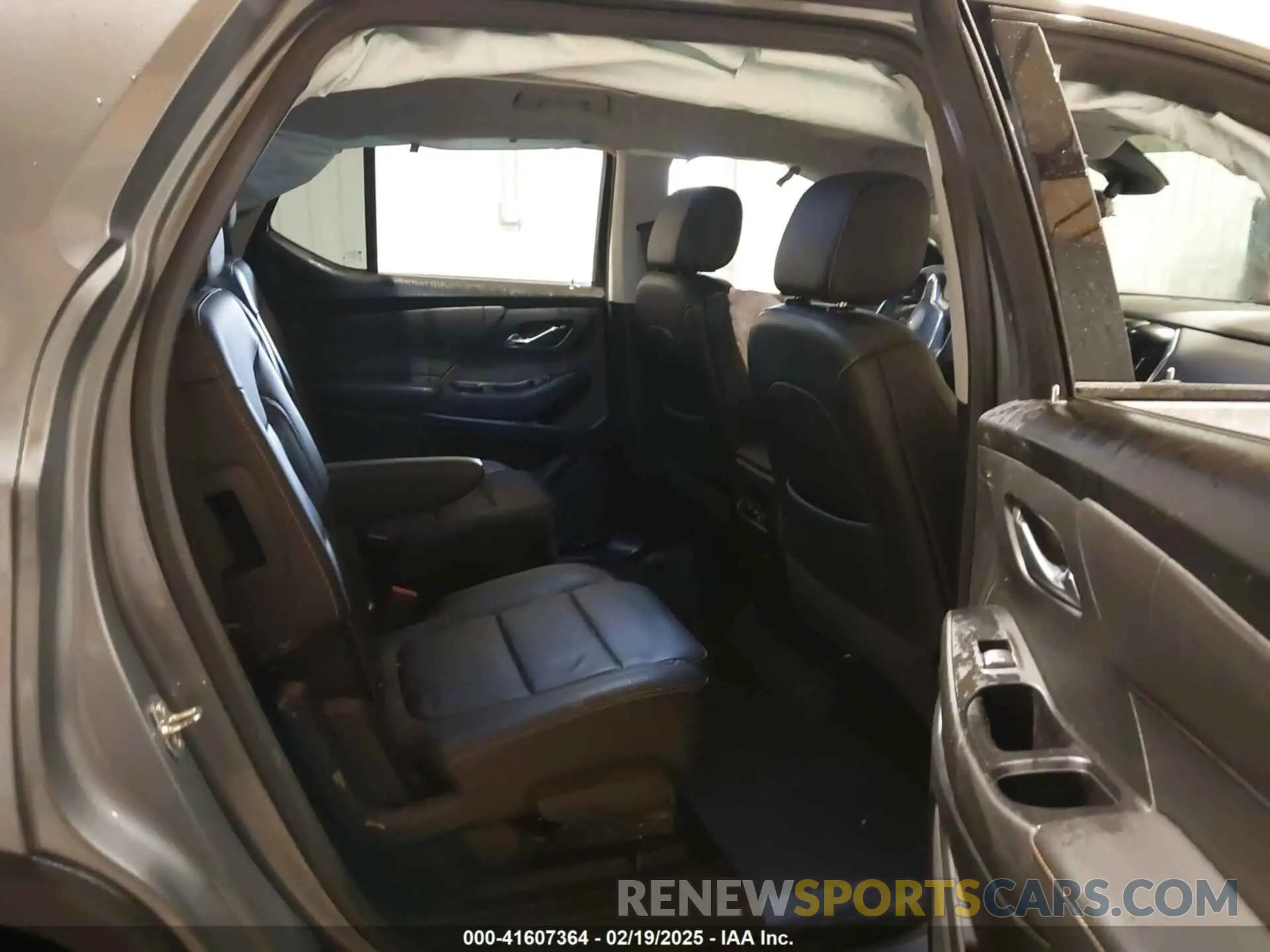 8 Фотография поврежденного автомобиля 1GNERJKW1LJ264529 CHEVROLET TRAVERSE 2020