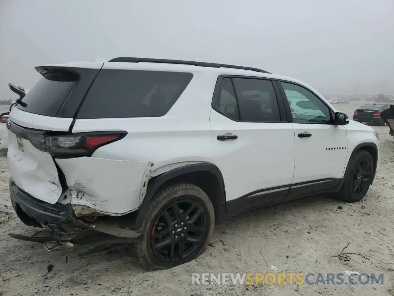 3 Photograph of a damaged car 1GNERKKW0LJ188338 CHEVROLET TRAVERSE 2020