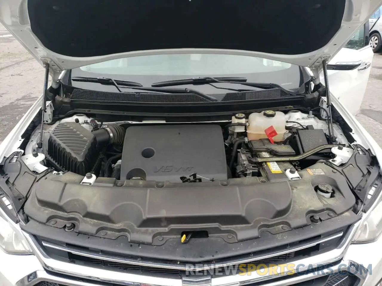 12 Photograph of a damaged car 1GNERKKW5LJ221592 CHEVROLET TRAVERSE 2020
