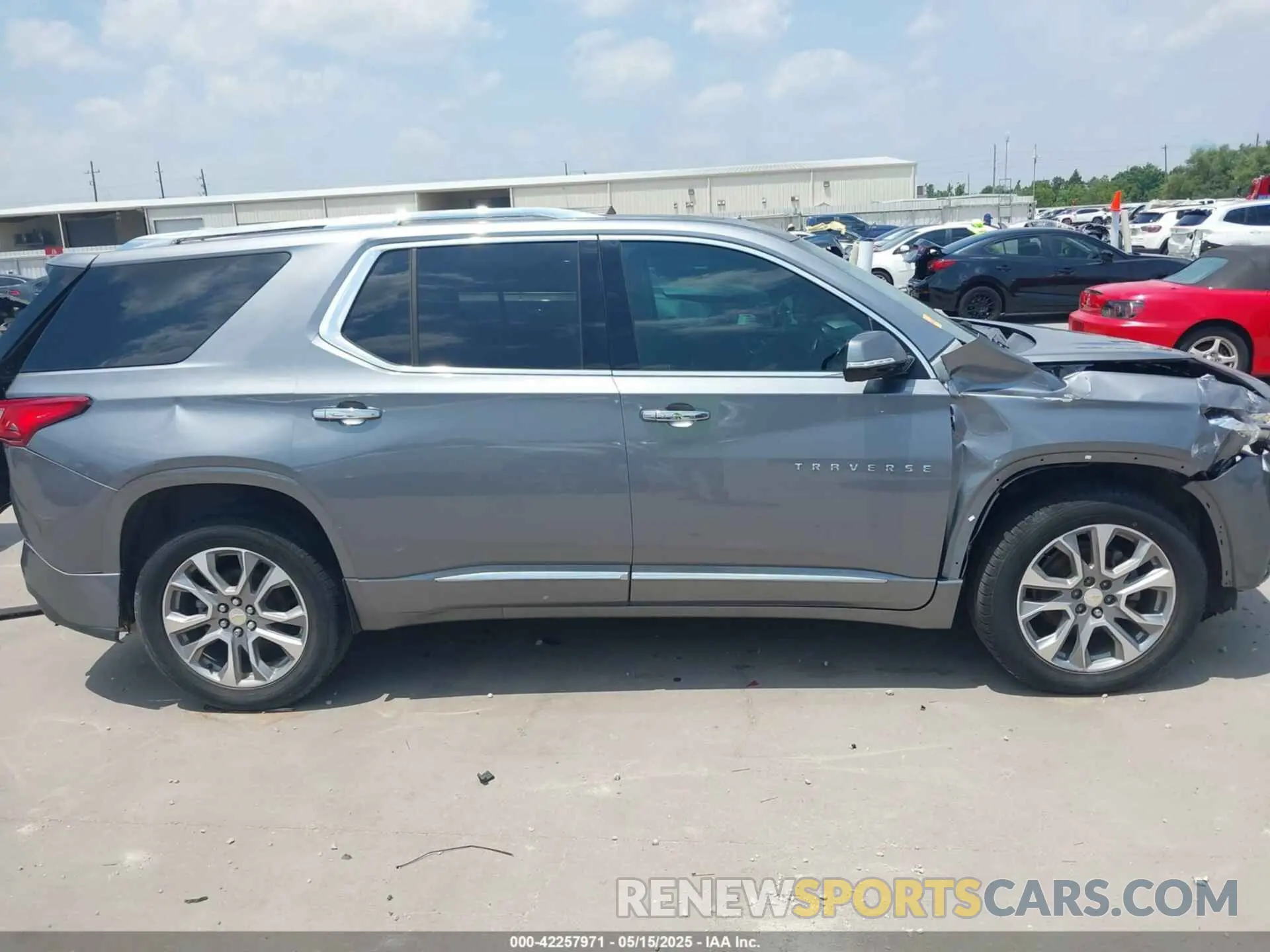 13 Фотография поврежденного автомобиля 1GNERKKW5LJ247691 CHEVROLET TRAVERSE 2020