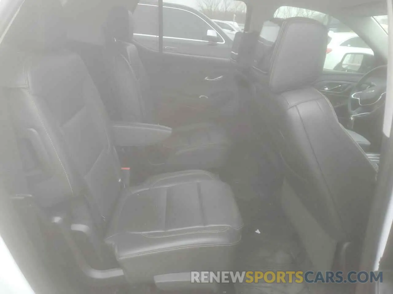 11 Photograph of a damaged car 1GNERKKW6LJ103518 CHEVROLET TRAVERSE 2020