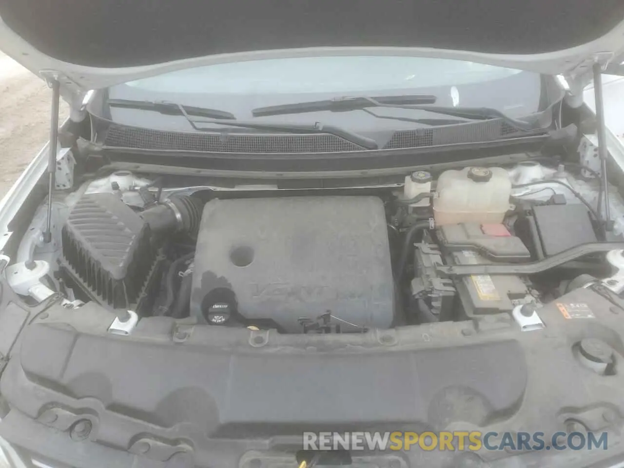 12 Photograph of a damaged car 1GNERKKW6LJ103518 CHEVROLET TRAVERSE 2020