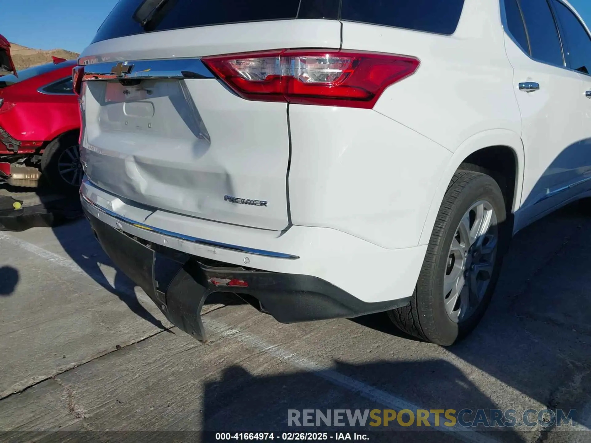 17 Фотография поврежденного автомобиля 1GNERKKW8LJ250889 CHEVROLET TRAVERSE 2020
