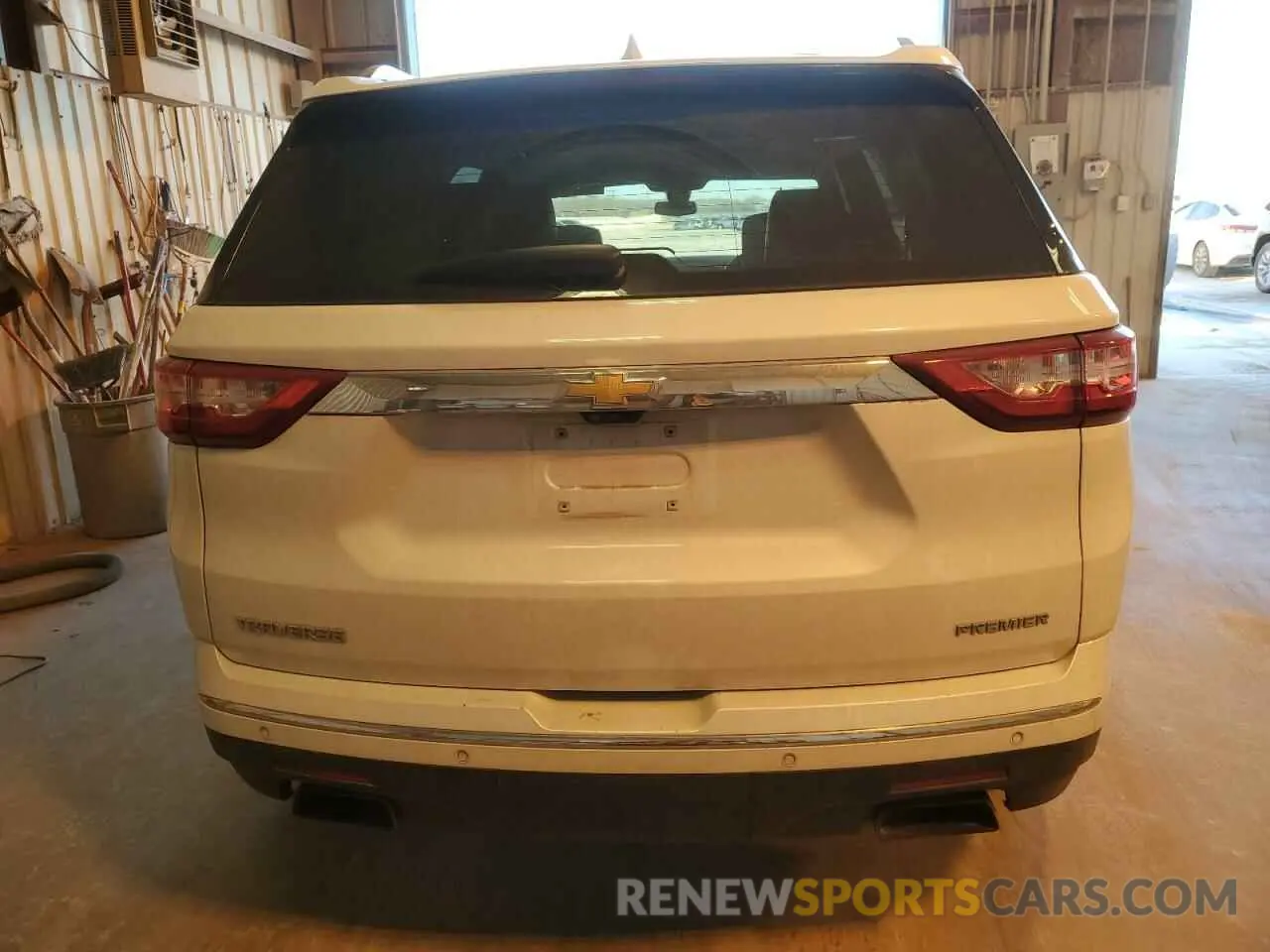 6 Фотография поврежденного автомобиля 1GNERKKWXLJ301714 CHEVROLET TRAVERSE 2020