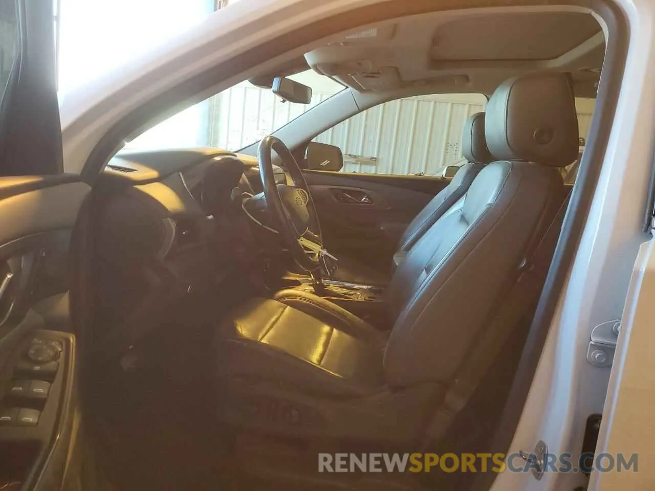 7 Фотография поврежденного автомобиля 1GNERKKWXLJ301714 CHEVROLET TRAVERSE 2020