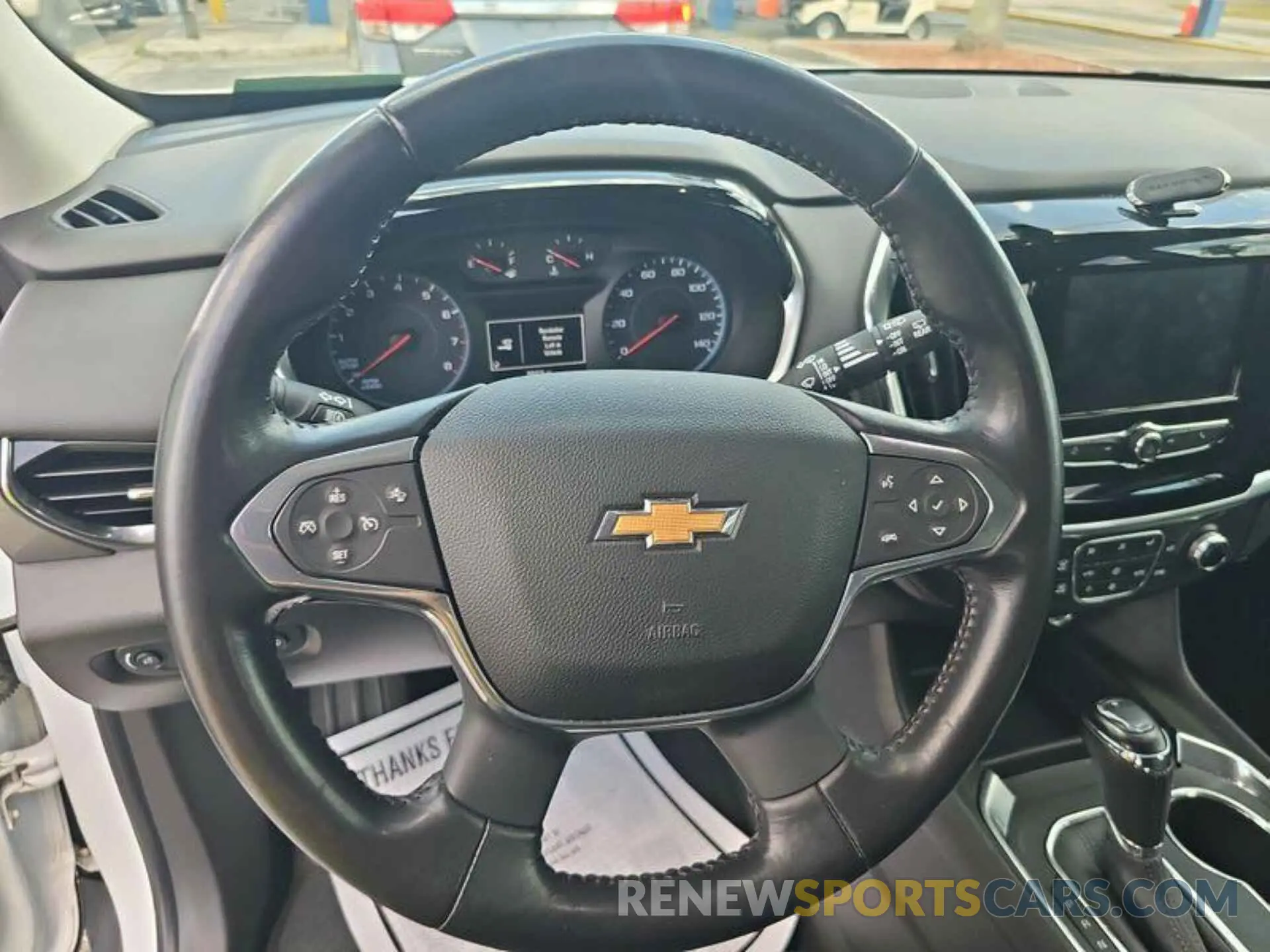 5 Photograph of a damaged car 1GNERMKW0LJ192417 CHEVROLET TRAVERSE 2020
