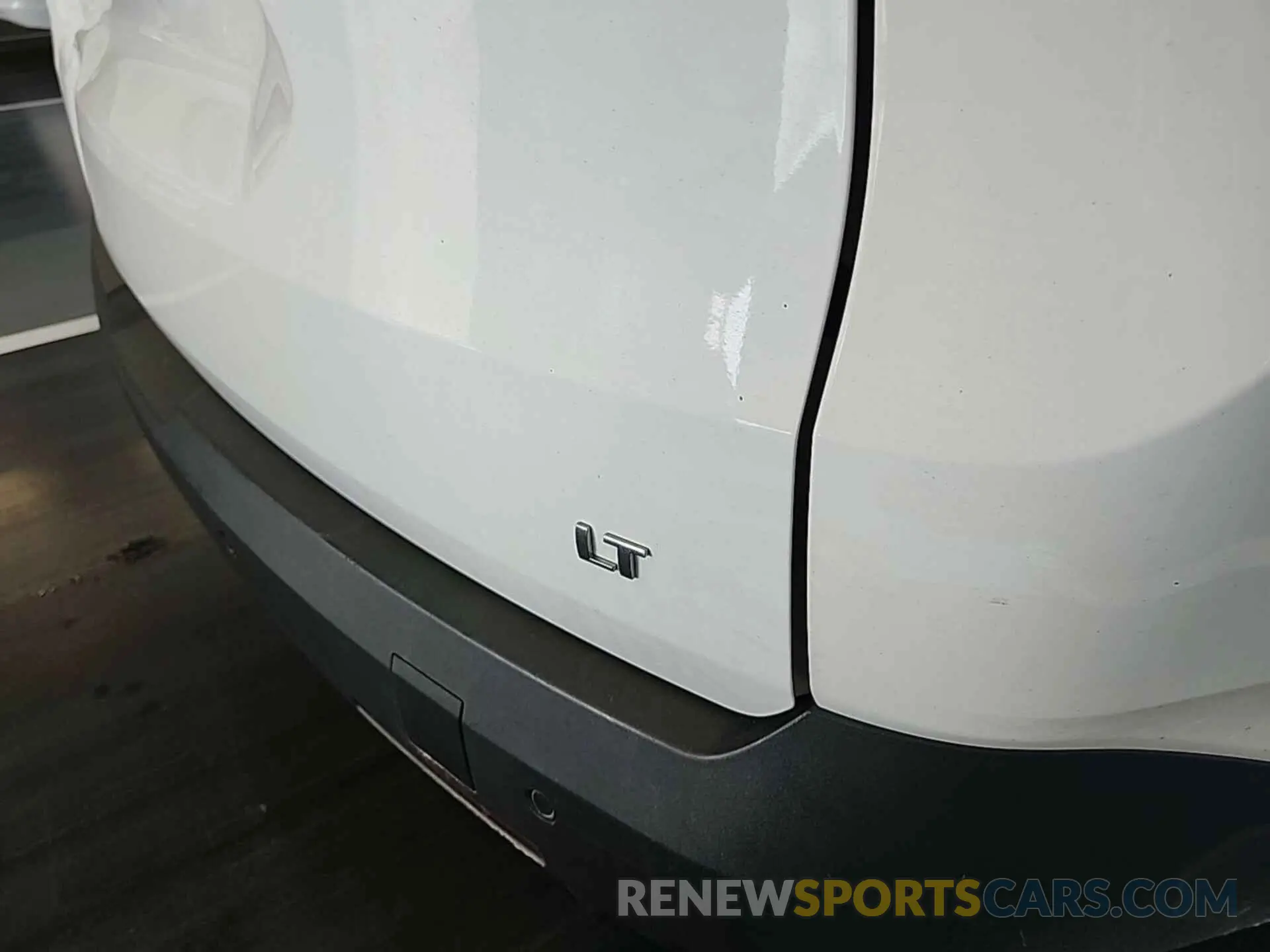 1 Photograph of a damaged car 1GNERMKW3LJ169441 CHEVROLET TRAVERSE 2020