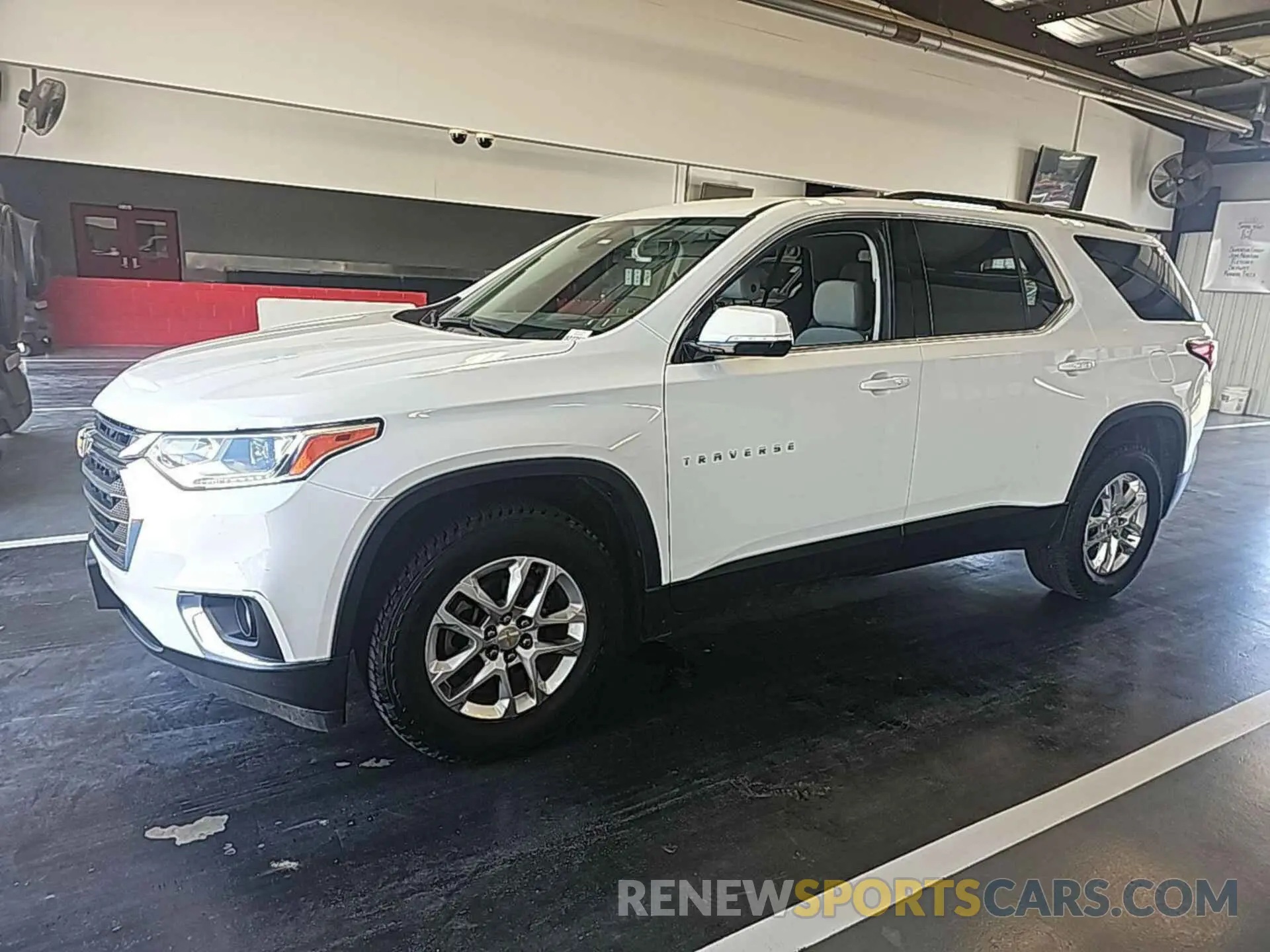 20 Photograph of a damaged car 1GNERMKW3LJ169441 CHEVROLET TRAVERSE 2020