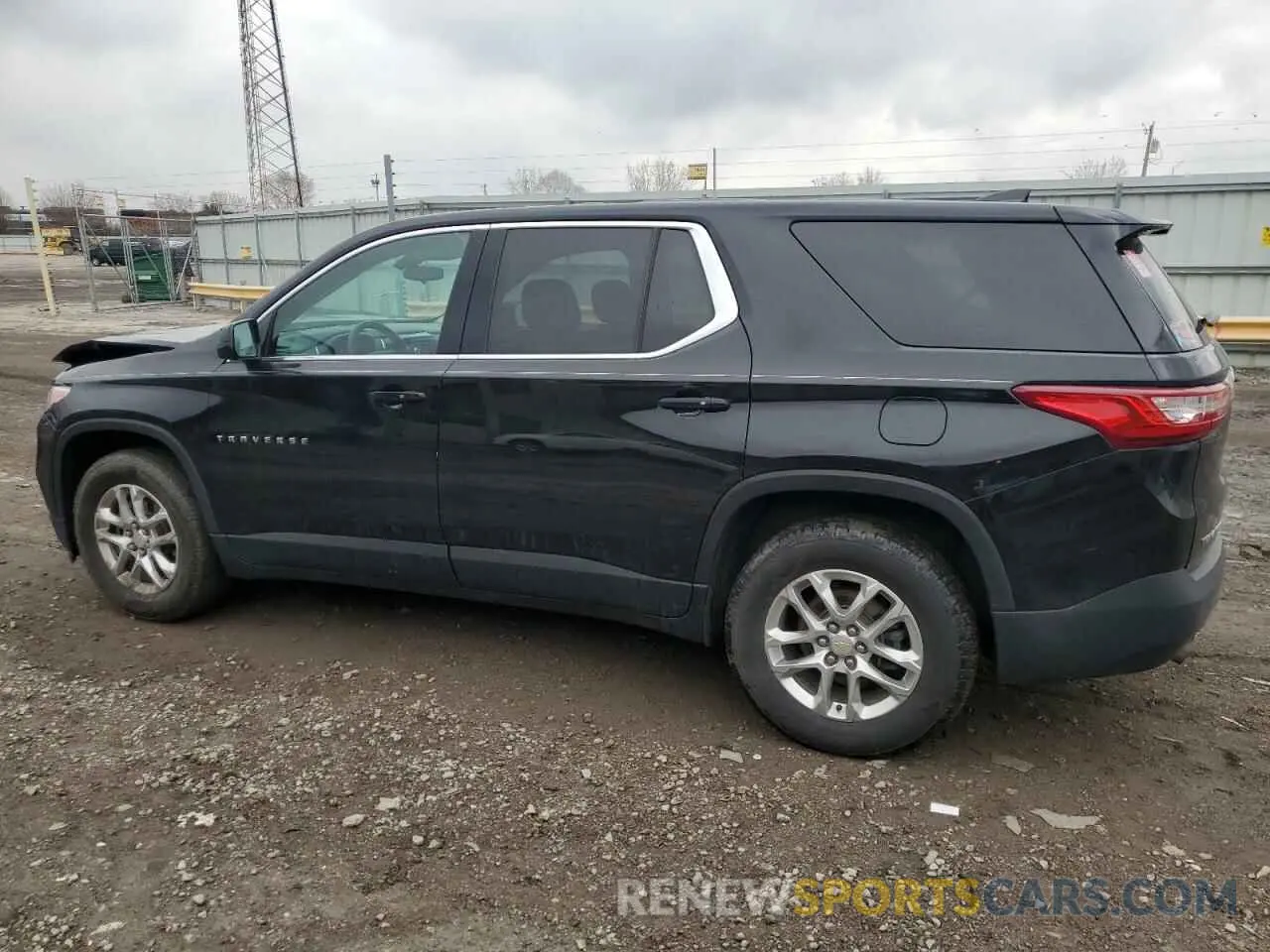 2 Photograph of a damaged car 1GNEVFKW0LJ157691 CHEVROLET TRAVERSE 2020