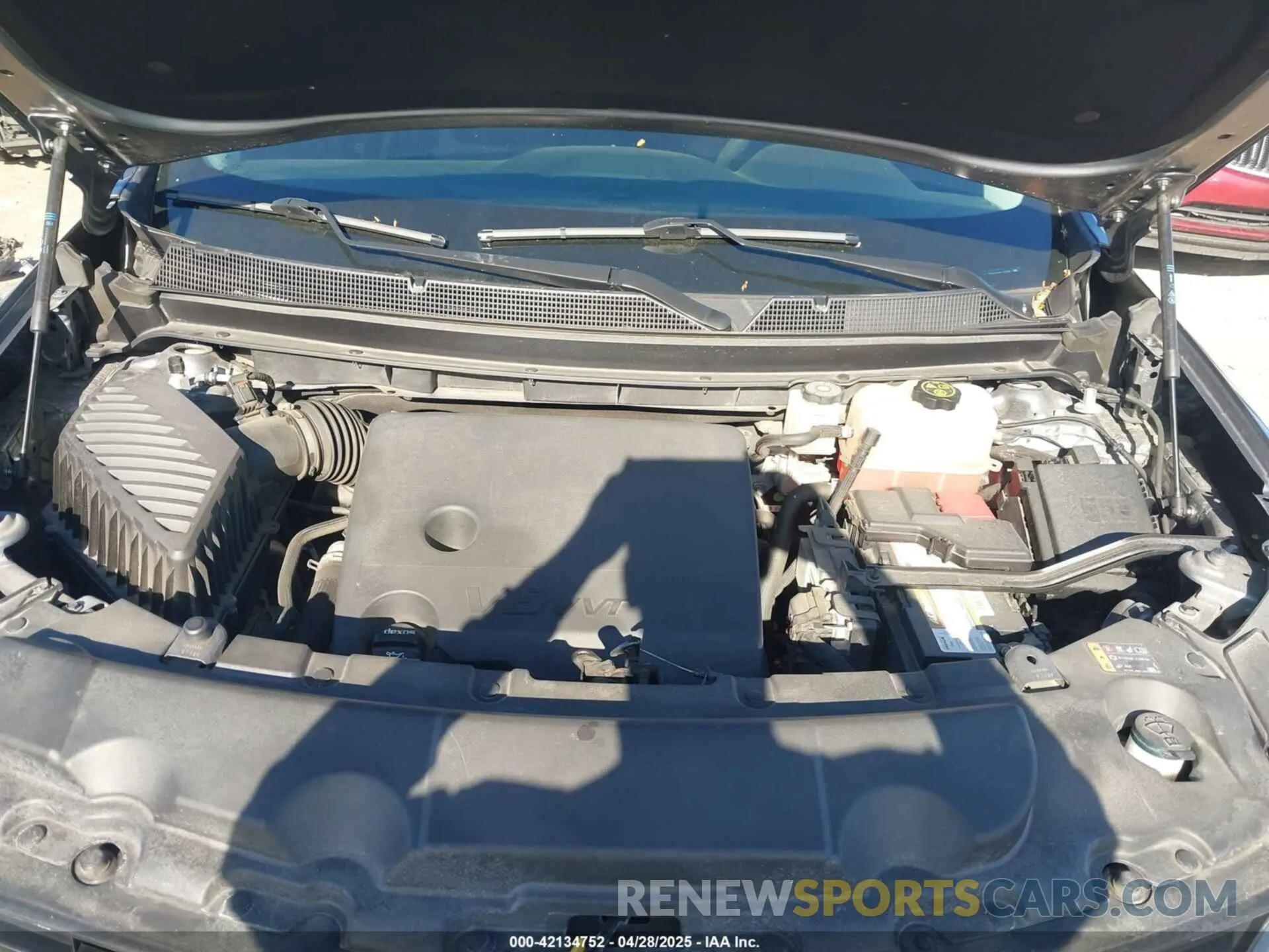 10 Photograph of a damaged car 1GNEVFKW1LJ141810 CHEVROLET TRAVERSE 2020