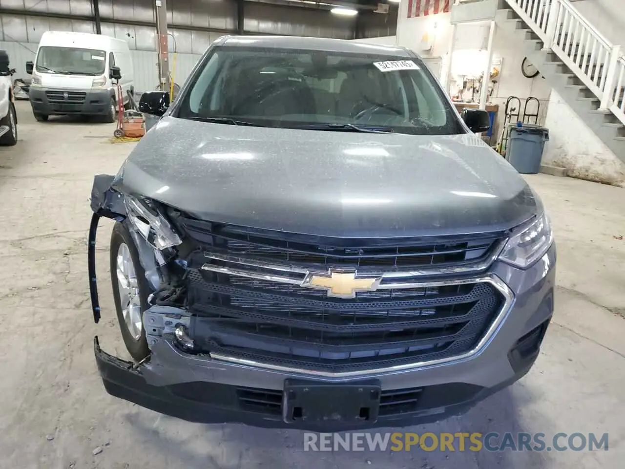 5 Фотография поврежденного автомобиля 1GNEVFKW1LJ261798 CHEVROLET TRAVERSE 2020