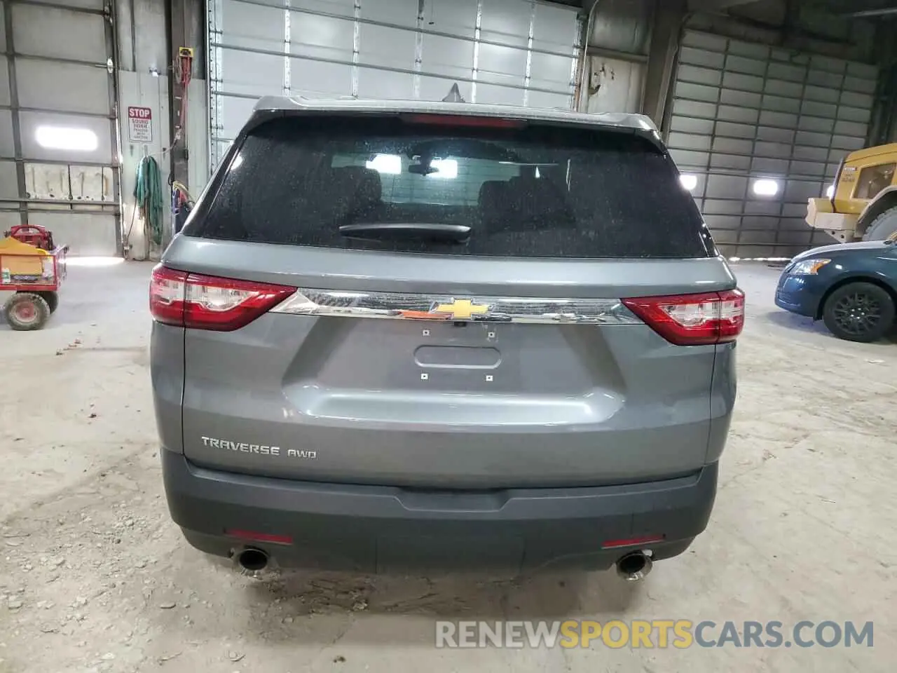 6 Фотография поврежденного автомобиля 1GNEVFKW1LJ261798 CHEVROLET TRAVERSE 2020