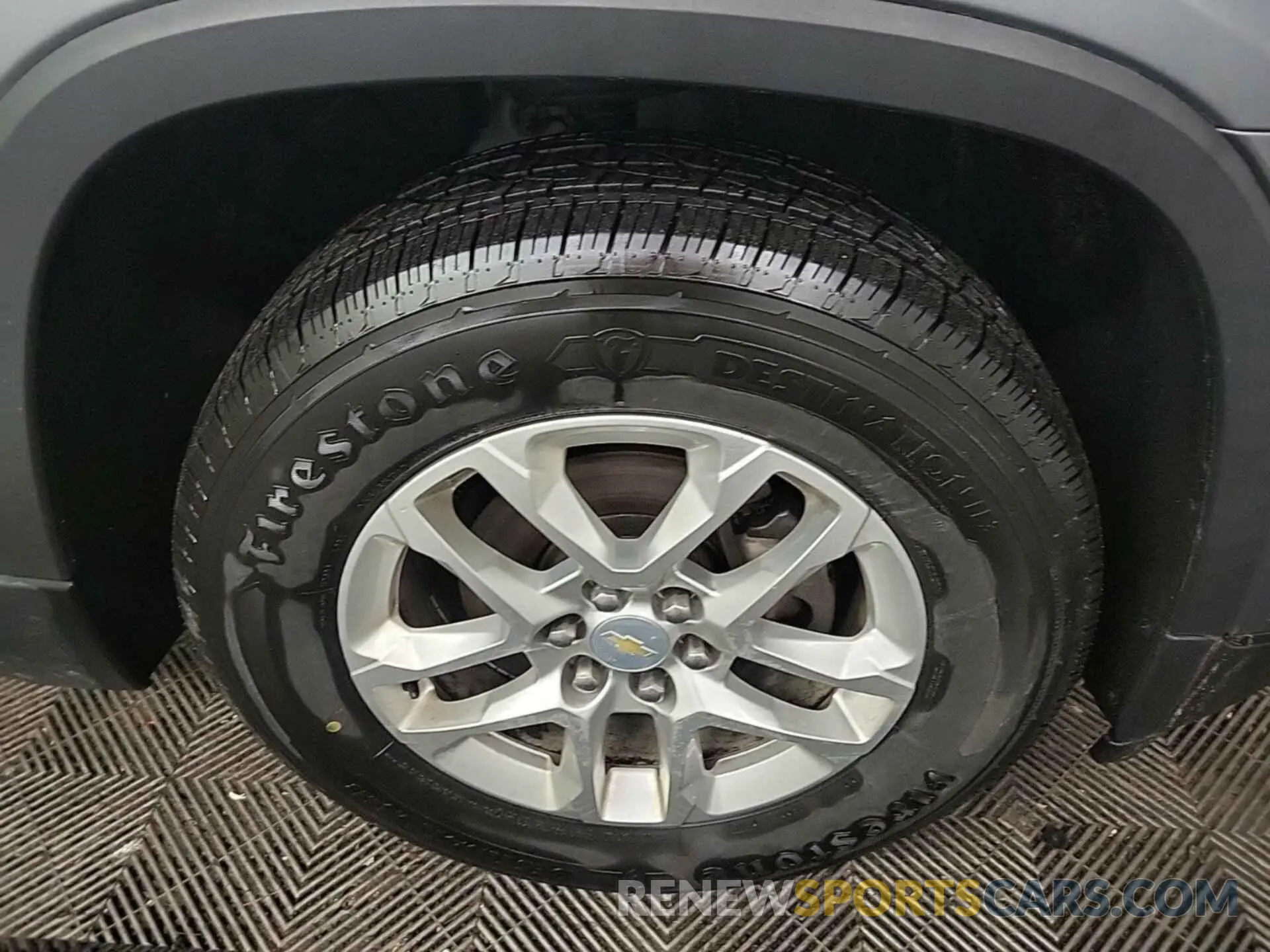 34 Фотография поврежденного автомобиля 1GNEVFKW3LJ274665 CHEVROLET TRAVERSE 2020