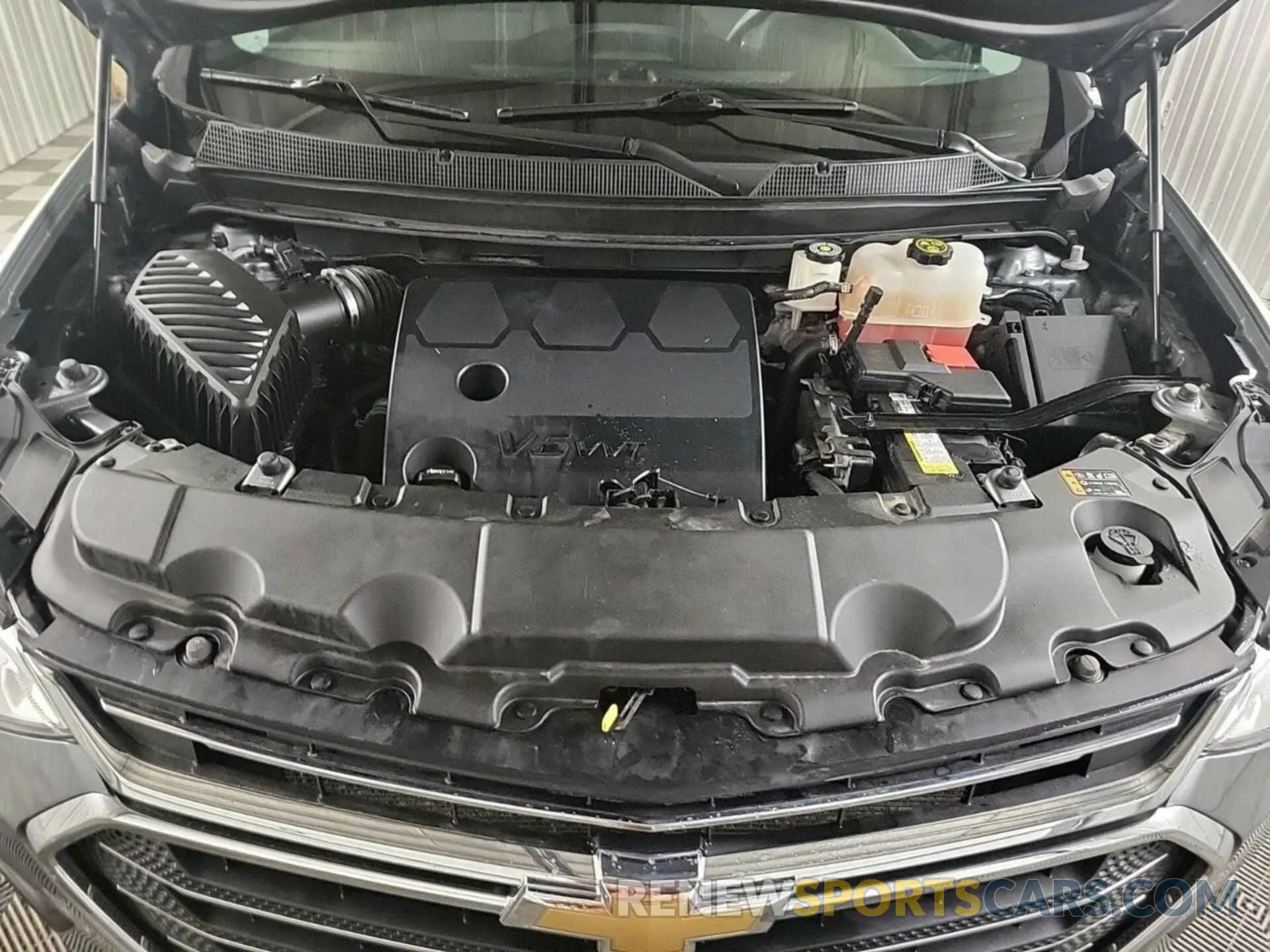 8 Фотография поврежденного автомобиля 1GNEVFKW3LJ274665 CHEVROLET TRAVERSE 2020