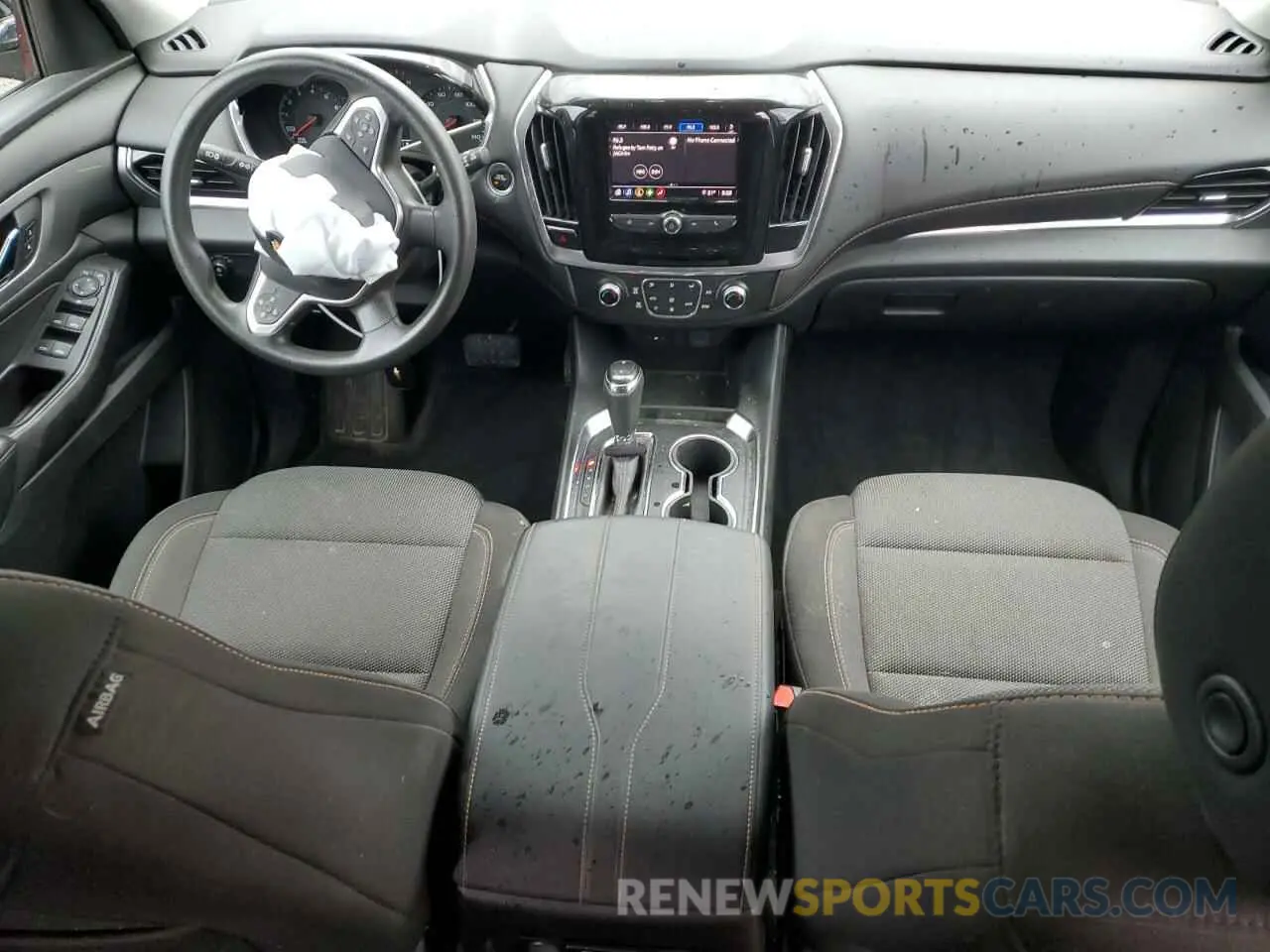 8 Фотография поврежденного автомобиля 1GNEVFKW9LJ207424 CHEVROLET TRAVERSE 2020