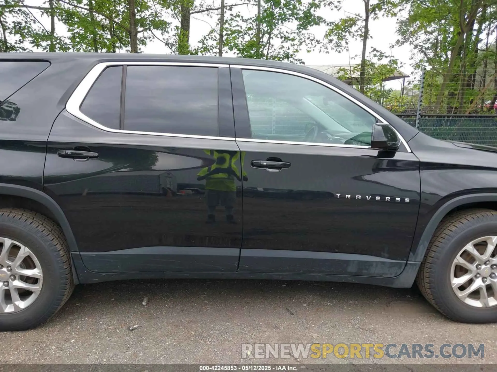13 Фотография поврежденного автомобиля 1GNEVFKWXLJ259449 CHEVROLET TRAVERSE 2020