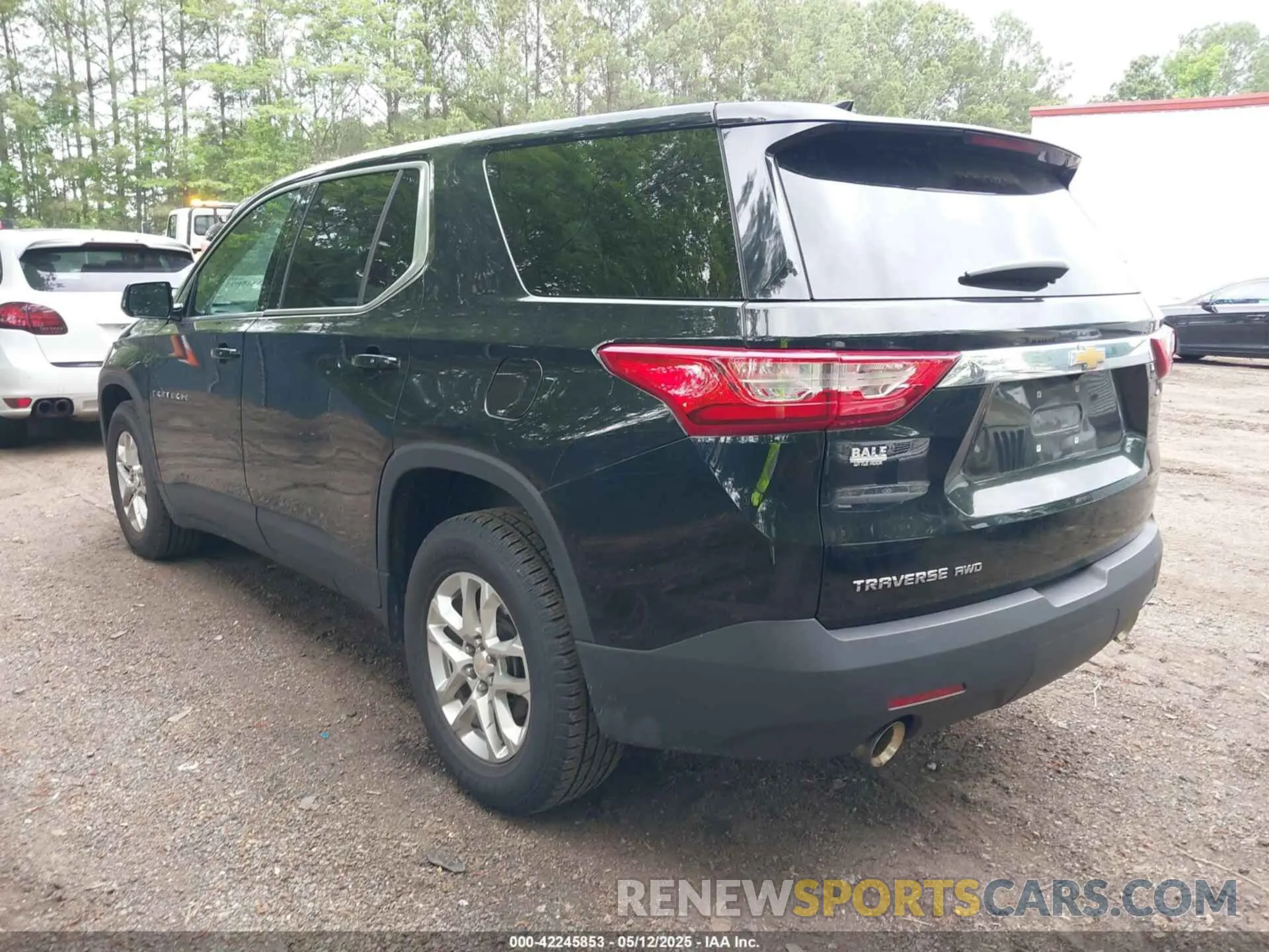 3 Фотография поврежденного автомобиля 1GNEVFKWXLJ259449 CHEVROLET TRAVERSE 2020