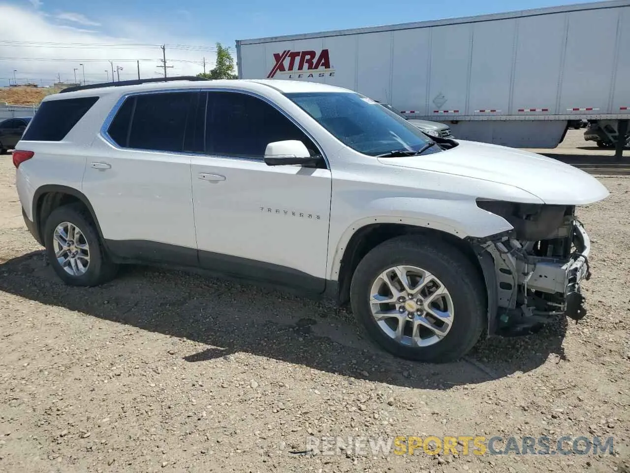 4 Фотография поврежденного автомобиля 1GNEVGKW4LJ209281 CHEVROLET TRAVERSE 2020
