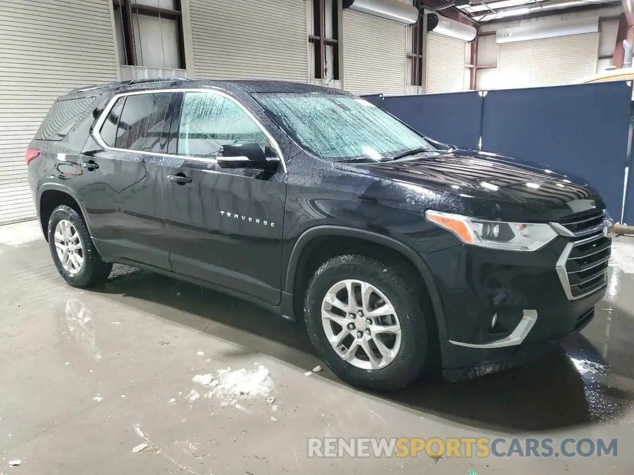 4 Фотография поврежденного автомобиля 1GNEVGKW4LJ253460 CHEVROLET TRAVERSE 2020
