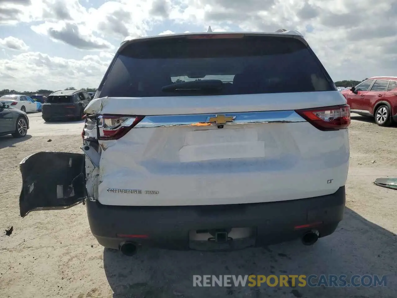 6 Фотография поврежденного автомобиля 1GNEVGKW5LJ247117 CHEVROLET TRAVERSE 2020