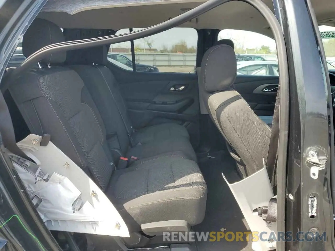 11 Фотография поврежденного автомобиля 1GNEVGKW5LJ270767 CHEVROLET TRAVERSE 2020