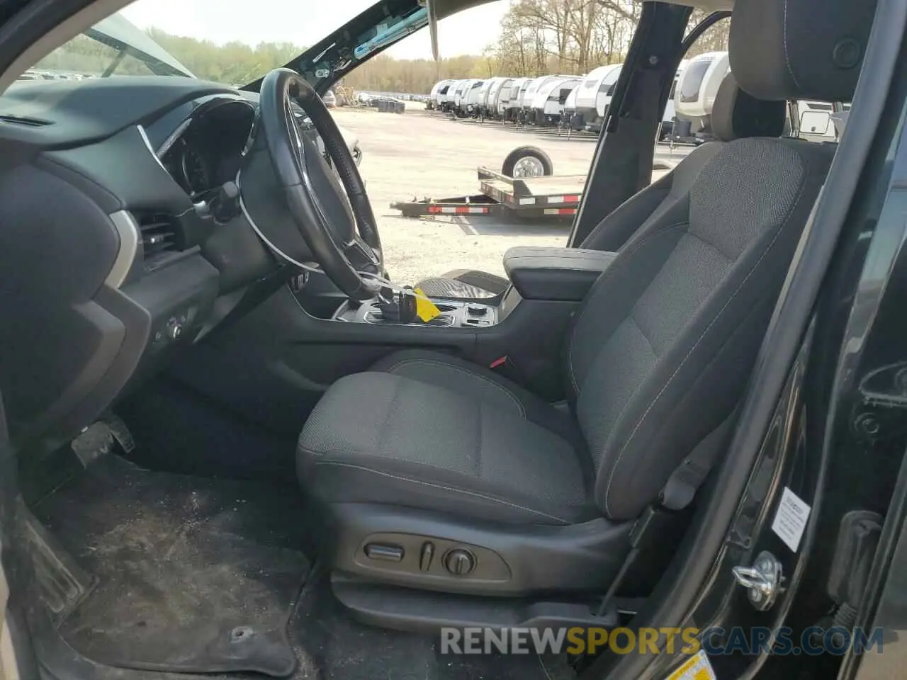 7 Фотография поврежденного автомобиля 1GNEVGKW5LJ270767 CHEVROLET TRAVERSE 2020